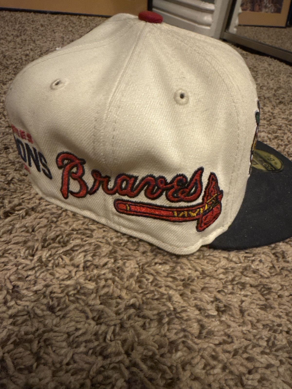 New Era Braves Hat Size ONE SIZE - 4 Thumbnail