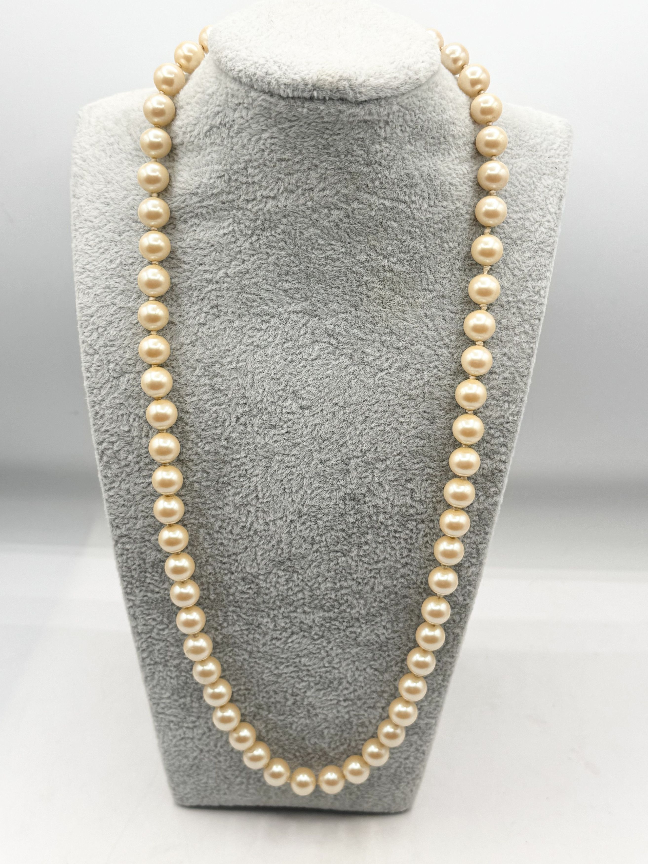Vintage Vintage faux pearl sterling silver clasp necklace Size ONE SIZE - 1 Thumbnail