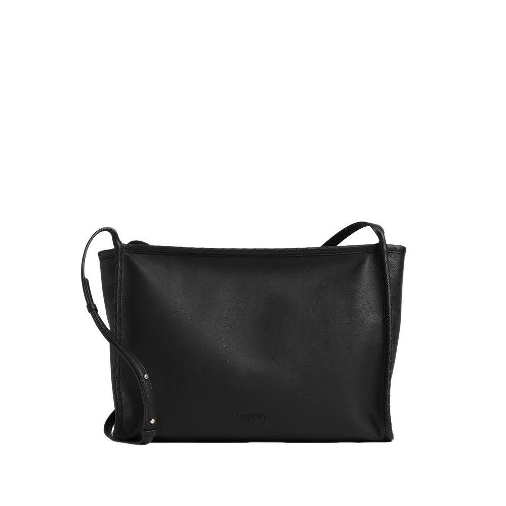 BOTTEGA VENETA Corriere $3600 Black Leather Messenger Bag Ne