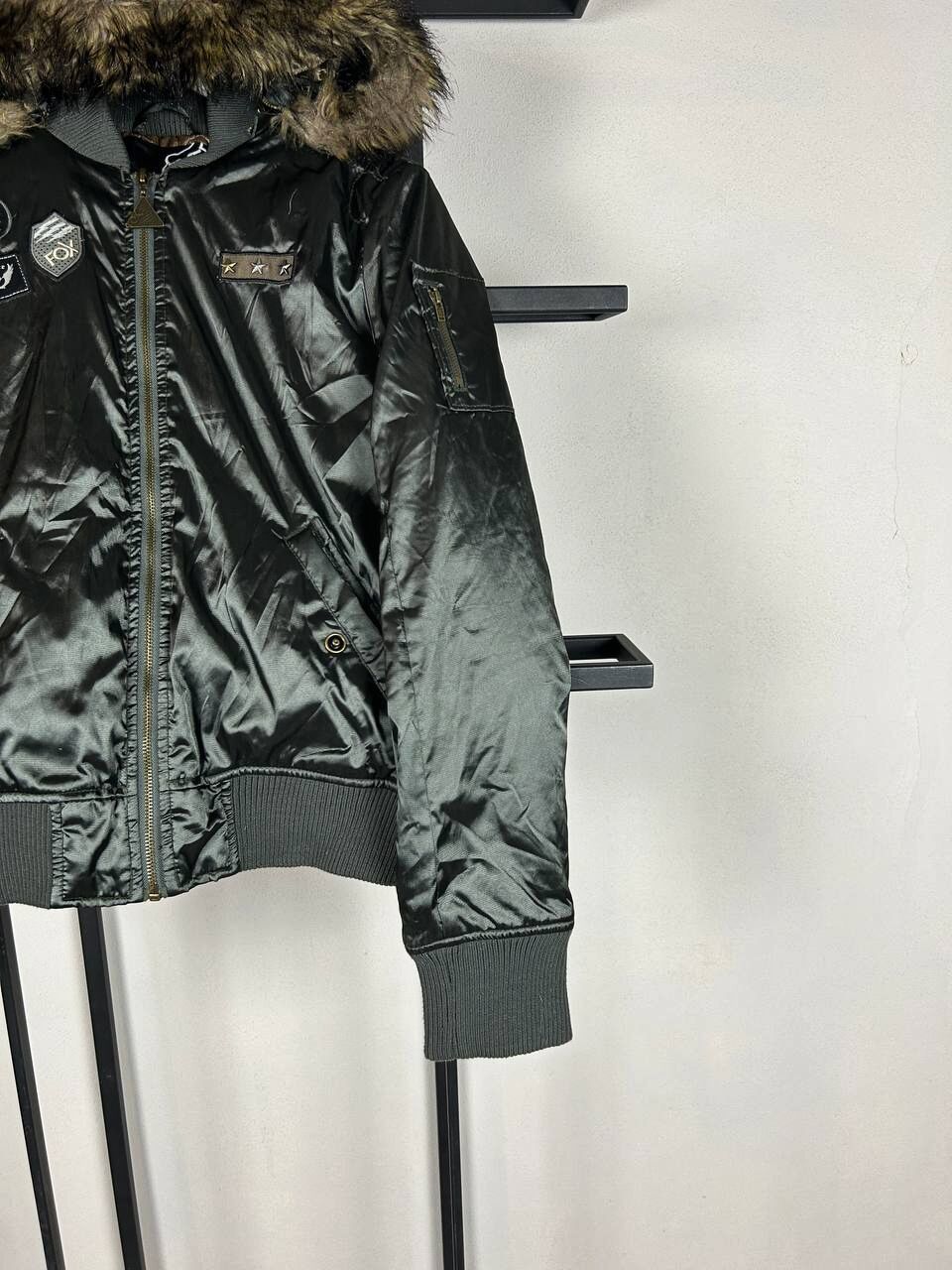 Fox Racing Fur Trim Bomber Jacket Y2K Military Patch Nylon Black Size US M / EU 48-50 / 2 - 5 Thumbnail