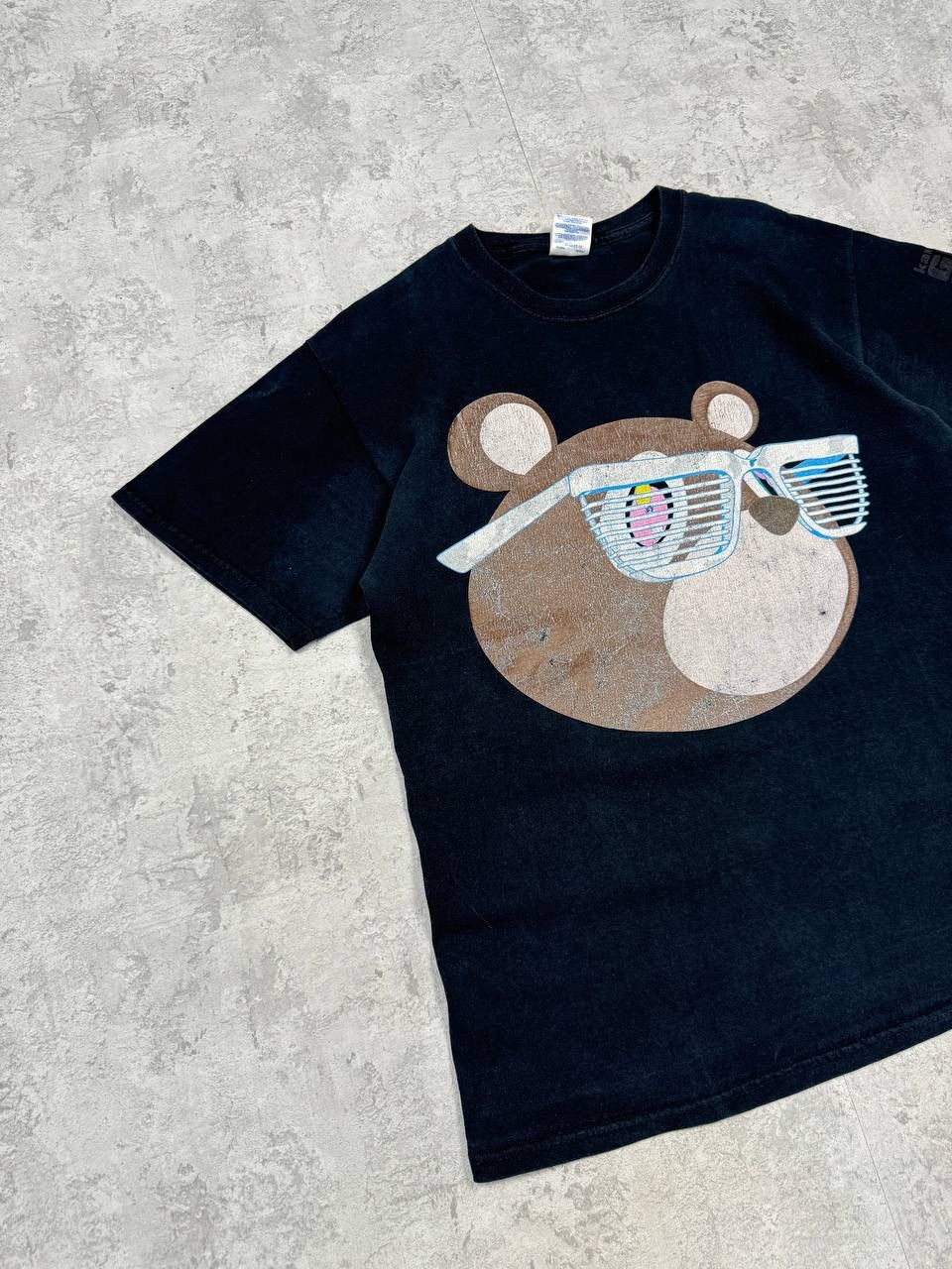 Kanye West Vintage 2007 Kanye West x Takashi Murakami Tour T-Shirt Size US M / EU 48-50 / 2 - 2 Thumbnail