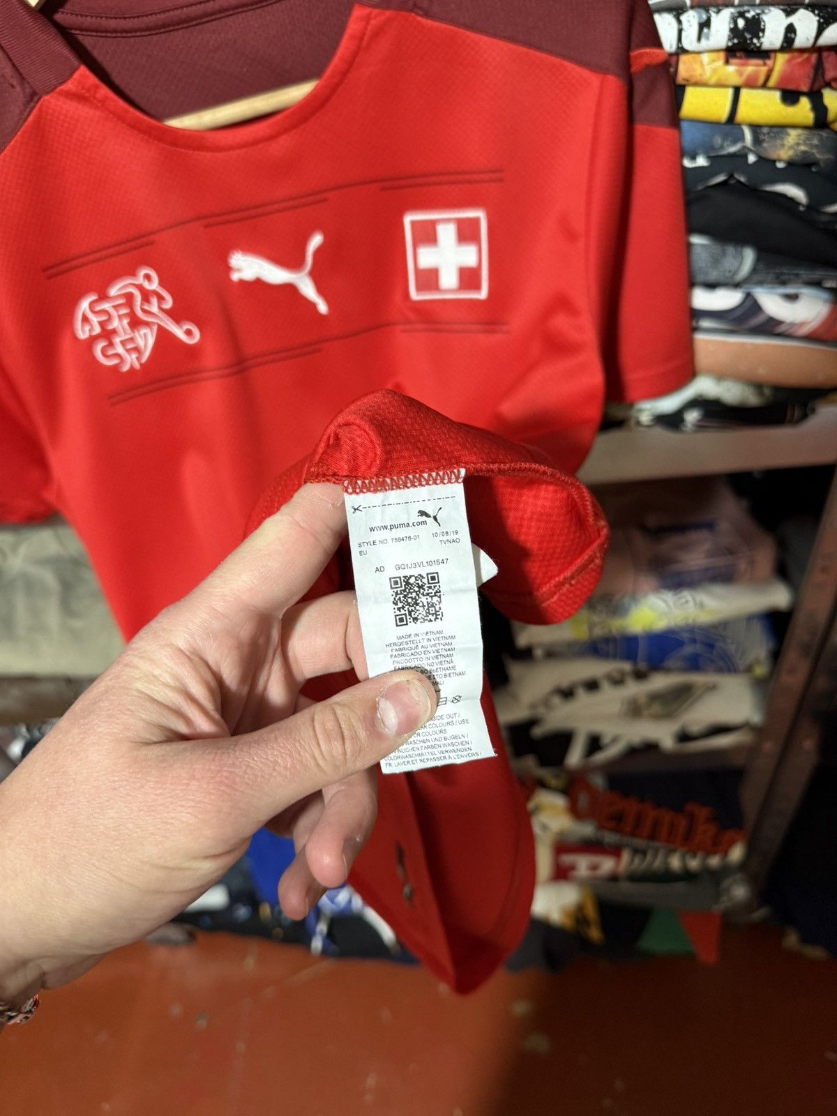 Puma PUMA SWITZERLAND 2020 HOME FOOTBALL SHIRT SOCCER JERSEY Size US S / EU 44-46 / 1 - 7 Thumbnail