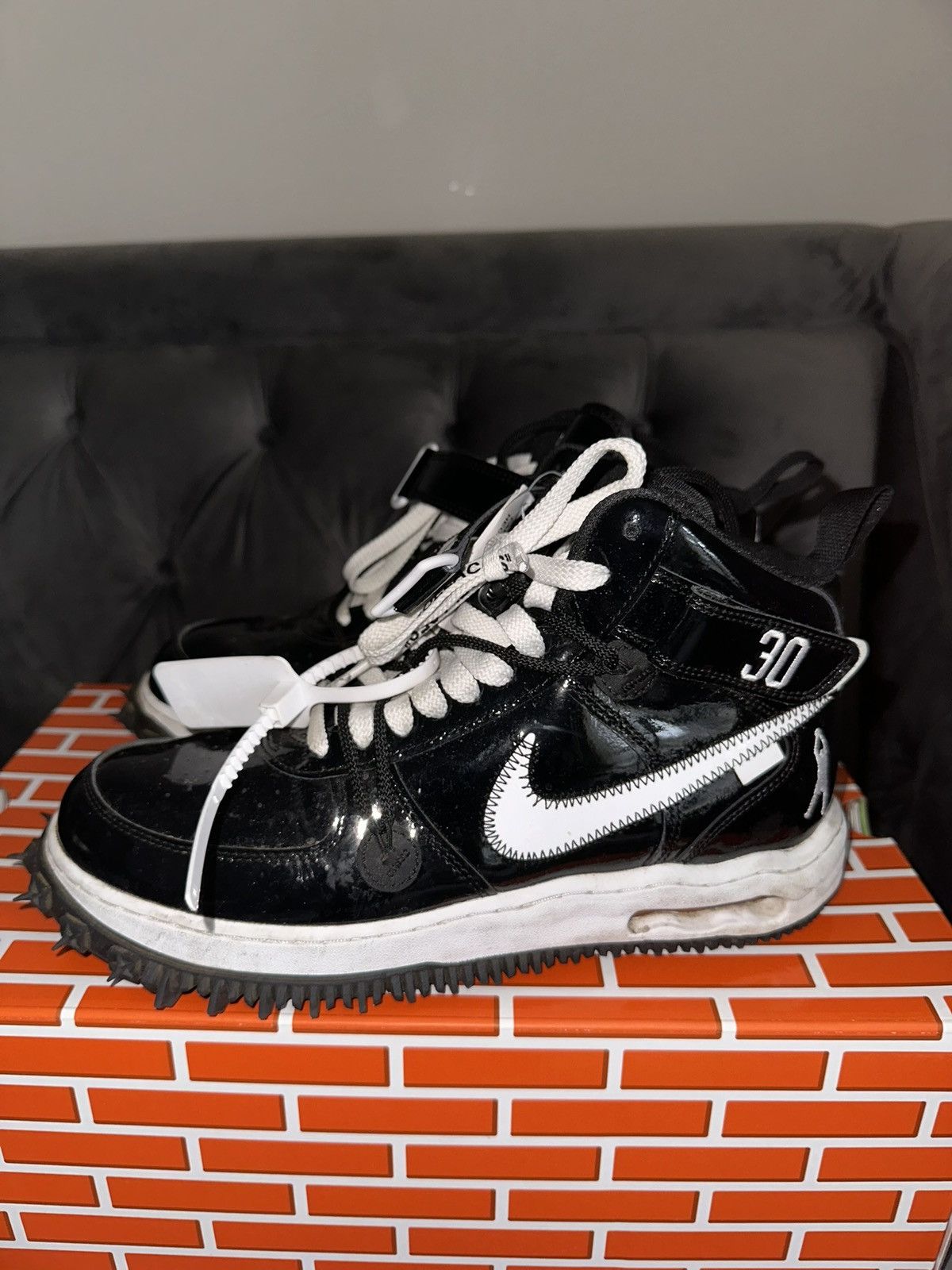 Nike × Off-White Off-White AF1 Size US 9.5 / EU 42-43 - 2 Thumbnail