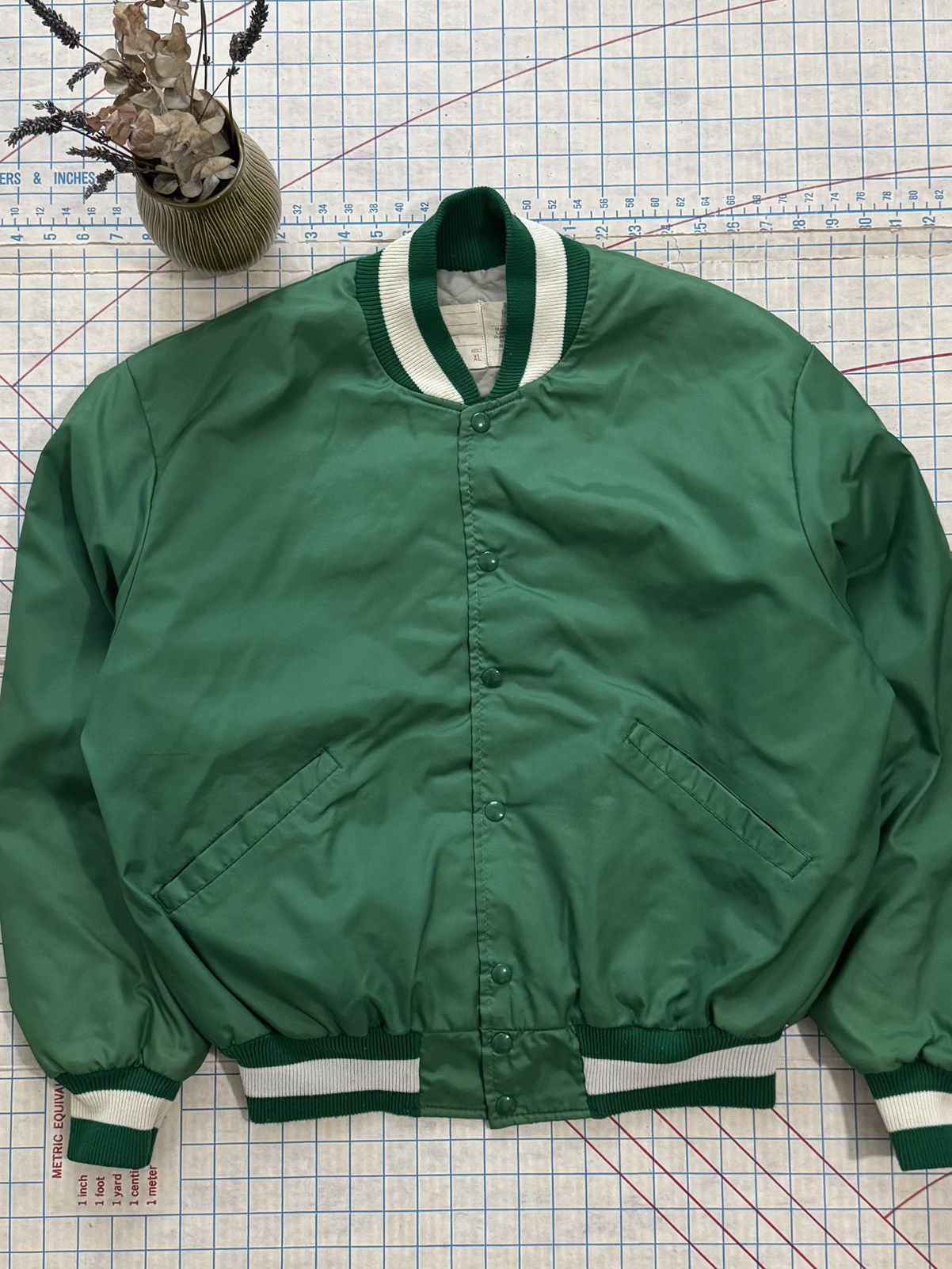 NCAA Vintage Ohio University Bobcats Satin Bomber Jacket Green Size US XL / EU 56 / 4 - 6 Thumbnail