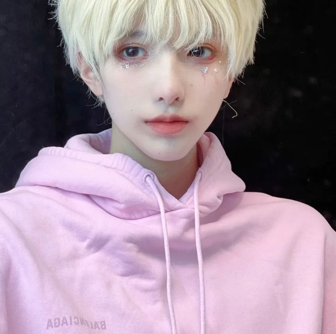 Balenciaga Balenciaga Pink Embroidered Letter Hoodie2412-Nextarrow Size US XS / EU 42 / 0 - 9 Thumbnail