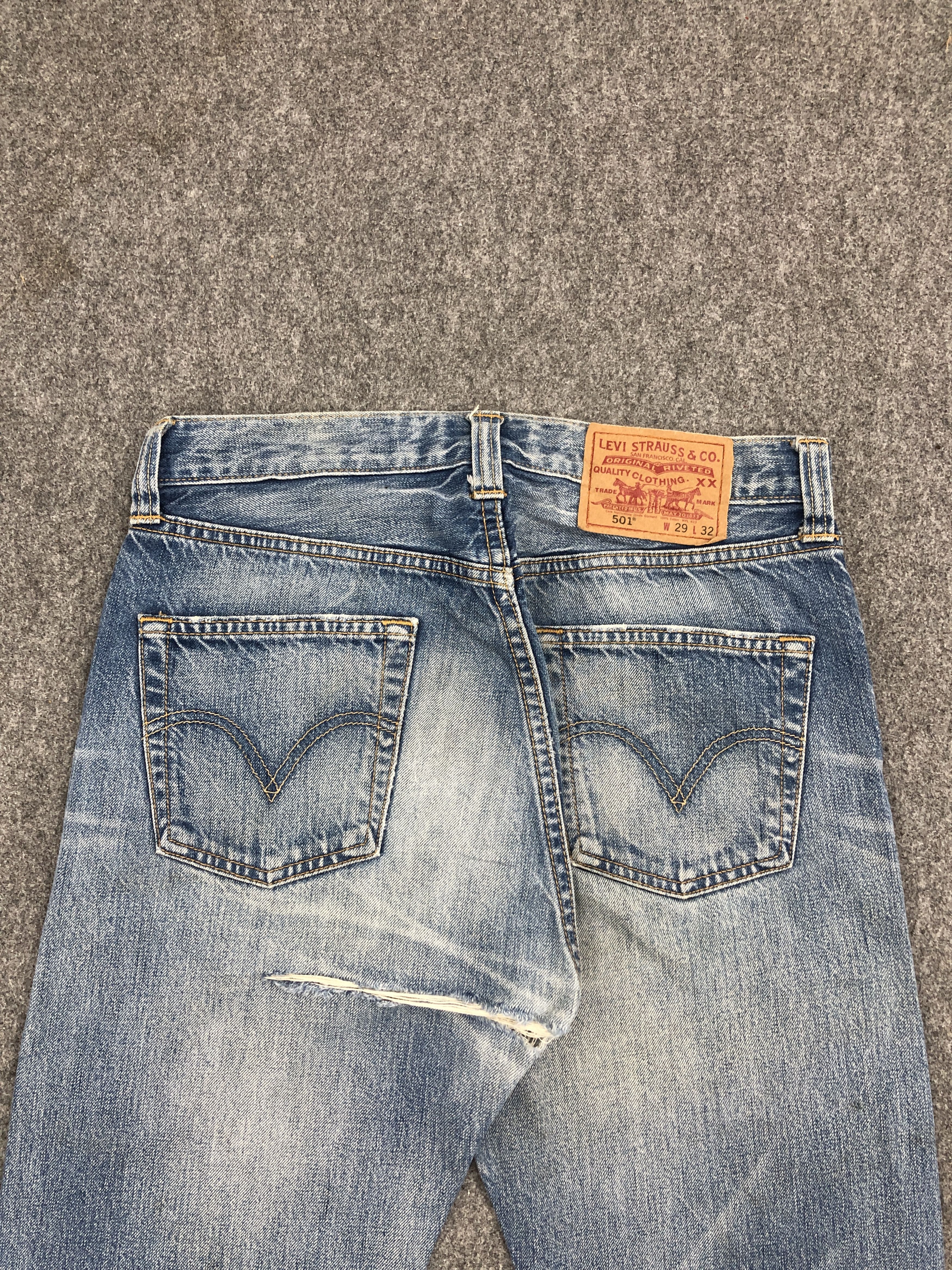 Levi's Stone Washed Vintage Levis 501 Jeans DP2312 Size US 29 - 4 Thumbnail