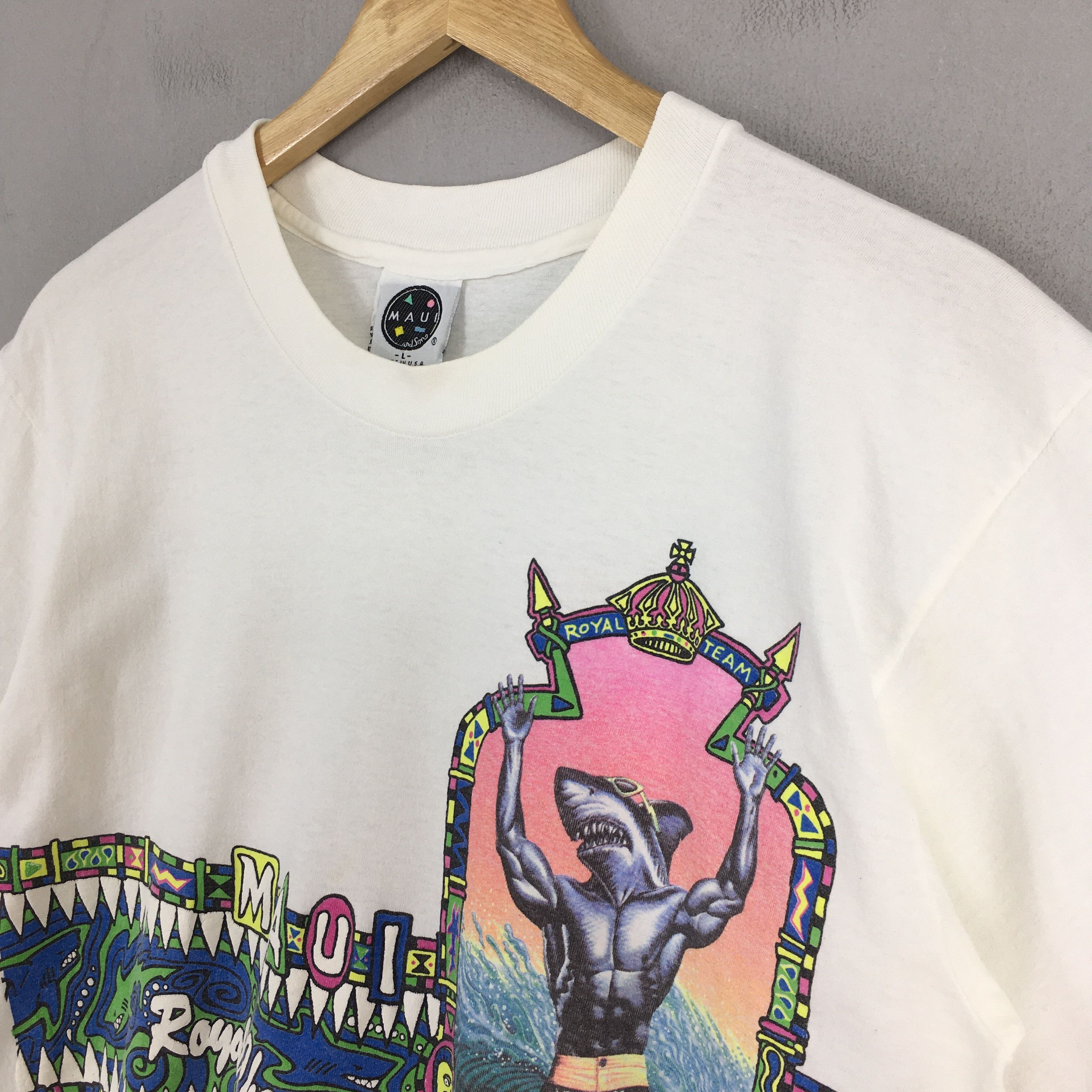 Maui and Sons × Vintage 90's Maui & Sons Sharks Royal Champion Surfing T shirt Large Size US L / EU 52-54 / 3 - 3 Thumbnail