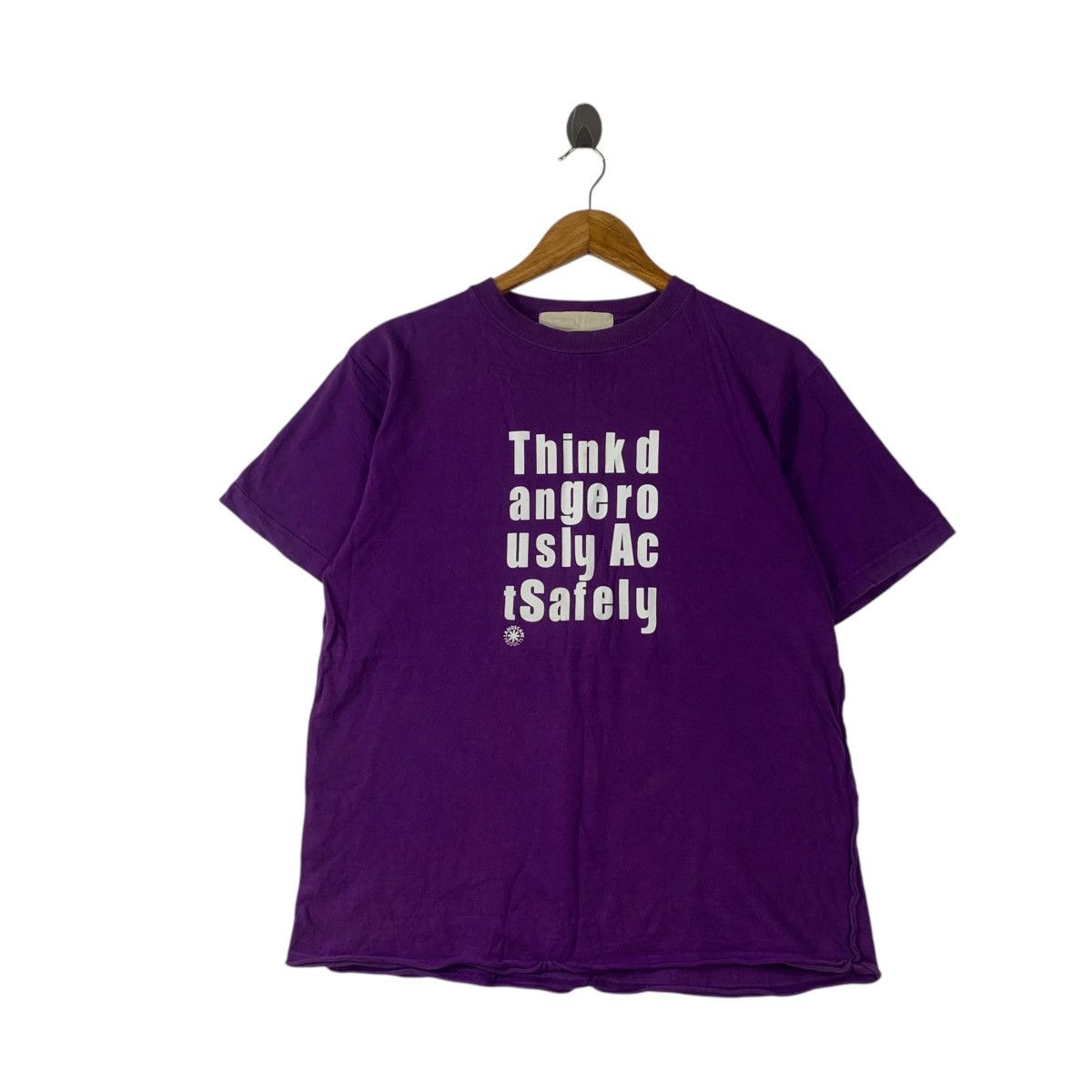Vintage Vintage LANDSCAPE PRODUCTS JAPAN Think Tee Shirt Top Size US M / EU 48-50 / 2 - 1 Thumbnail