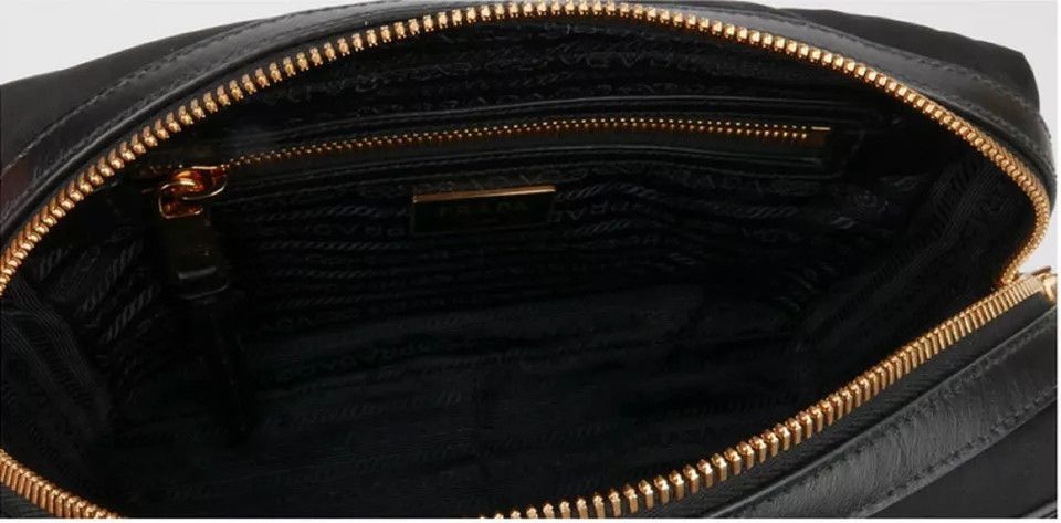 Prada o1srvl11e0624 Size: OS / Shoulder Bag in Black Size ONE SIZE - 5 Thumbnail