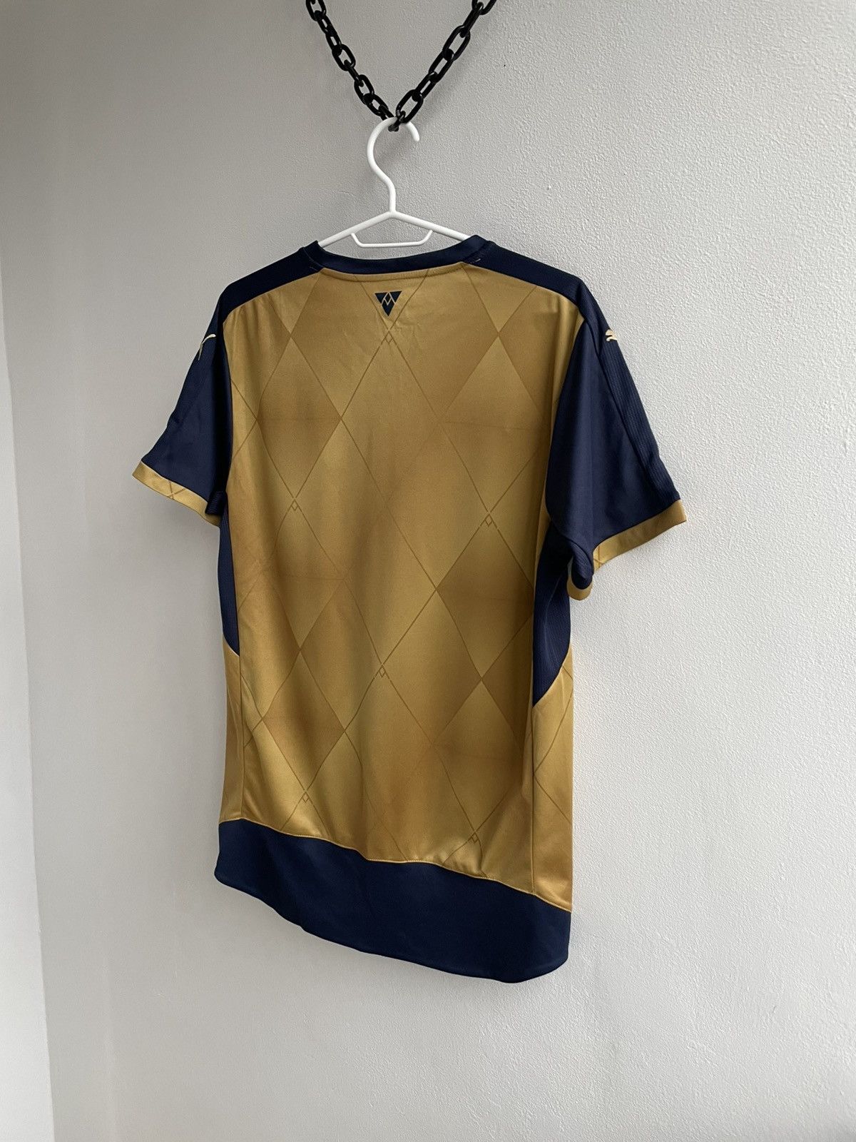 Puma Arsenal 2015 2016 Away Football Shirt Soccer Jersey Puma Size US S / EU 44-46 / 1 - 16 Thumbnail