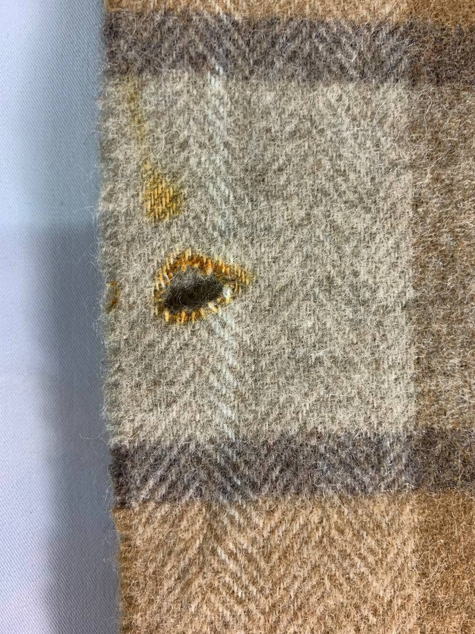 Laura Ashley Laura Ashley Scarf / Muffler / Neckwear Size ONE SIZE - 8 Thumbnail