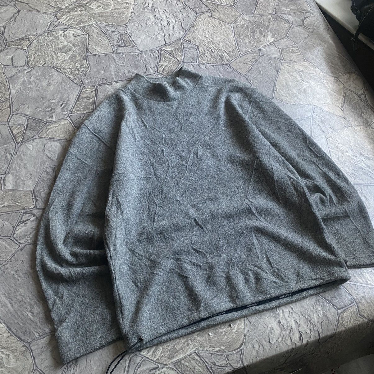 Yves Saint Laurent Vintage YSL Yves Saint Laurent Crewneck Grey Sweatshirt Wool Size US S / EU 44-46 / 1 - 2 Thumbnail