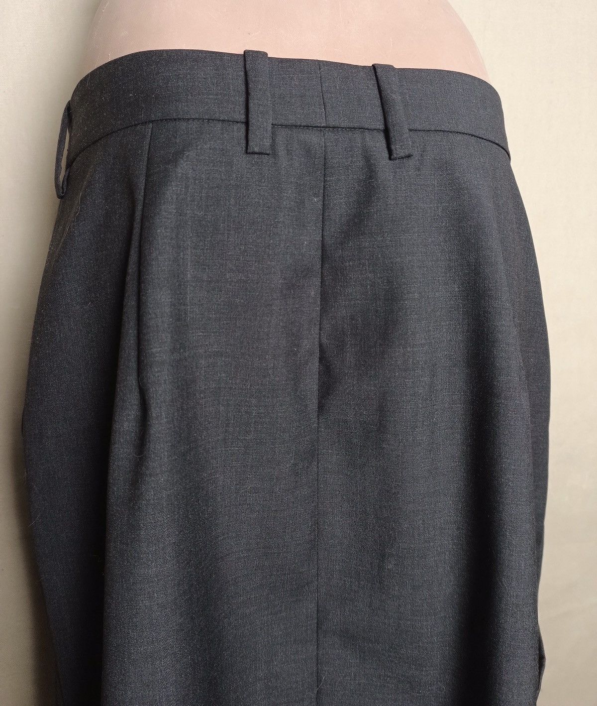 Prada PRADA Dark Grey Wool Pencil Skirt Size EU 44 Size 30" / US 8 / IT 44 - 5 Thumbnail