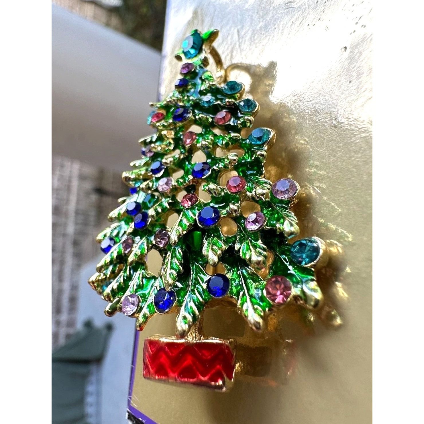 Handmade Christmas at Graceland Brooch Pin New Elvis Blue Sapphire Cr Size ONE SIZE - 5 Thumbnail
