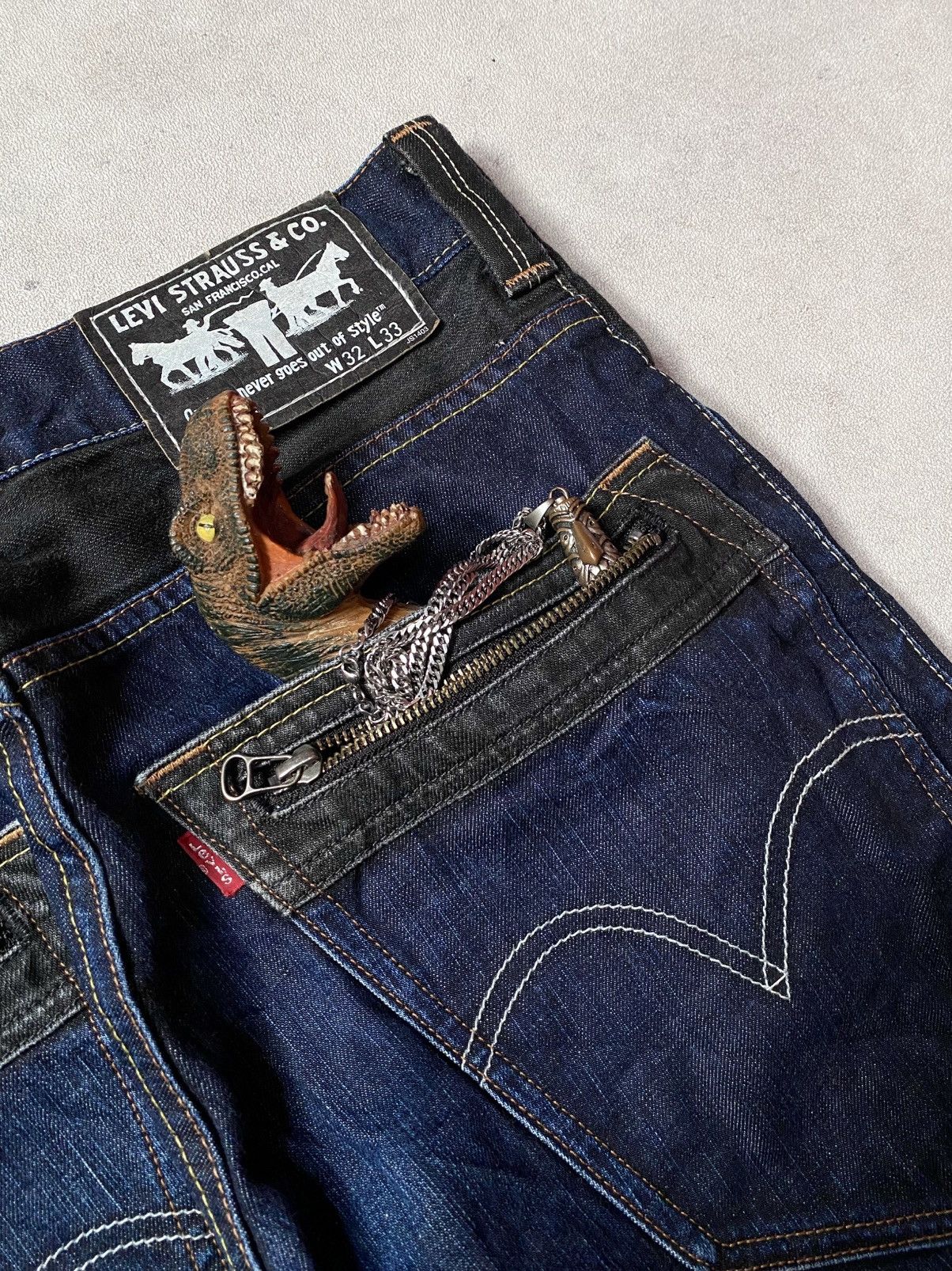 Levi's Vintage 00s Levis 511 Japan Zip Pocket Indigo Denim Size US 32 / EU 48 - 7 Thumbnail