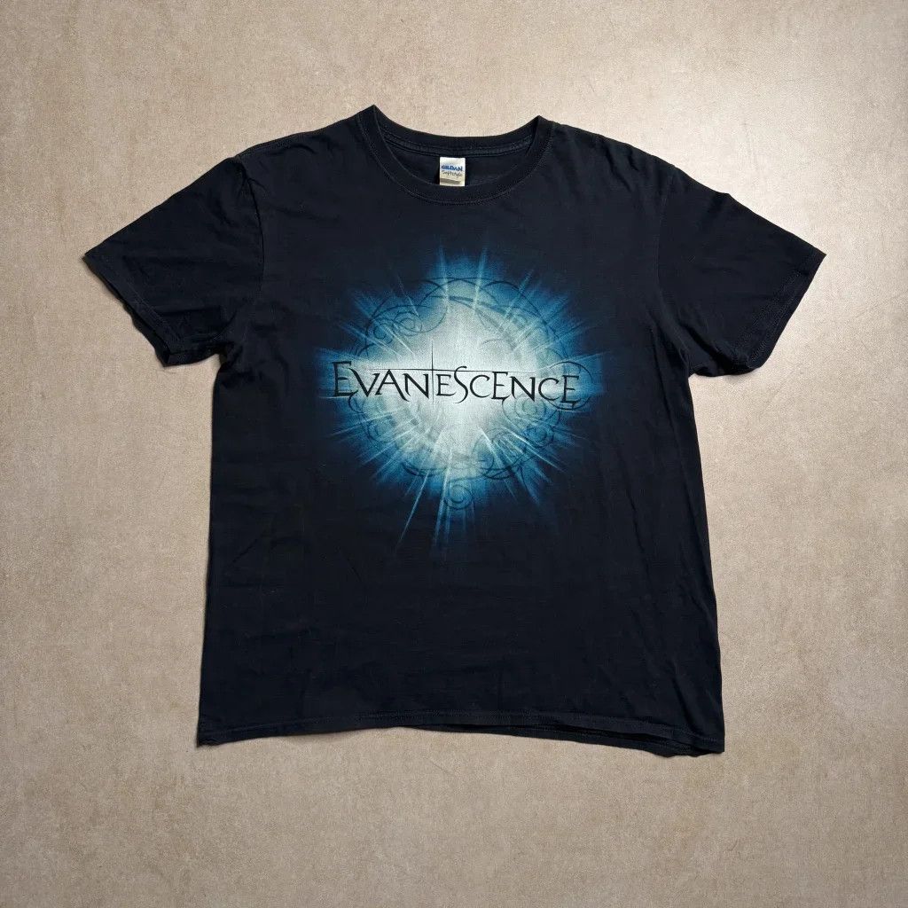 Gildan Vintage Evanescence Graphic T-Shirt- S Size US M / EU 48-50 / 2 - 1 Thumbnail