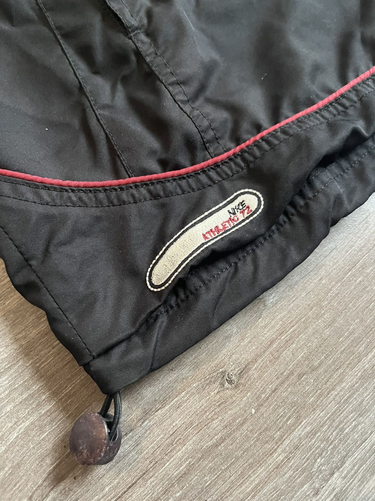 Nike 90s Nike Windbreaker Retro Track Jacket Vintage Sportswear Size US L / EU 52-54 / 3 - 5 Thumbnail
