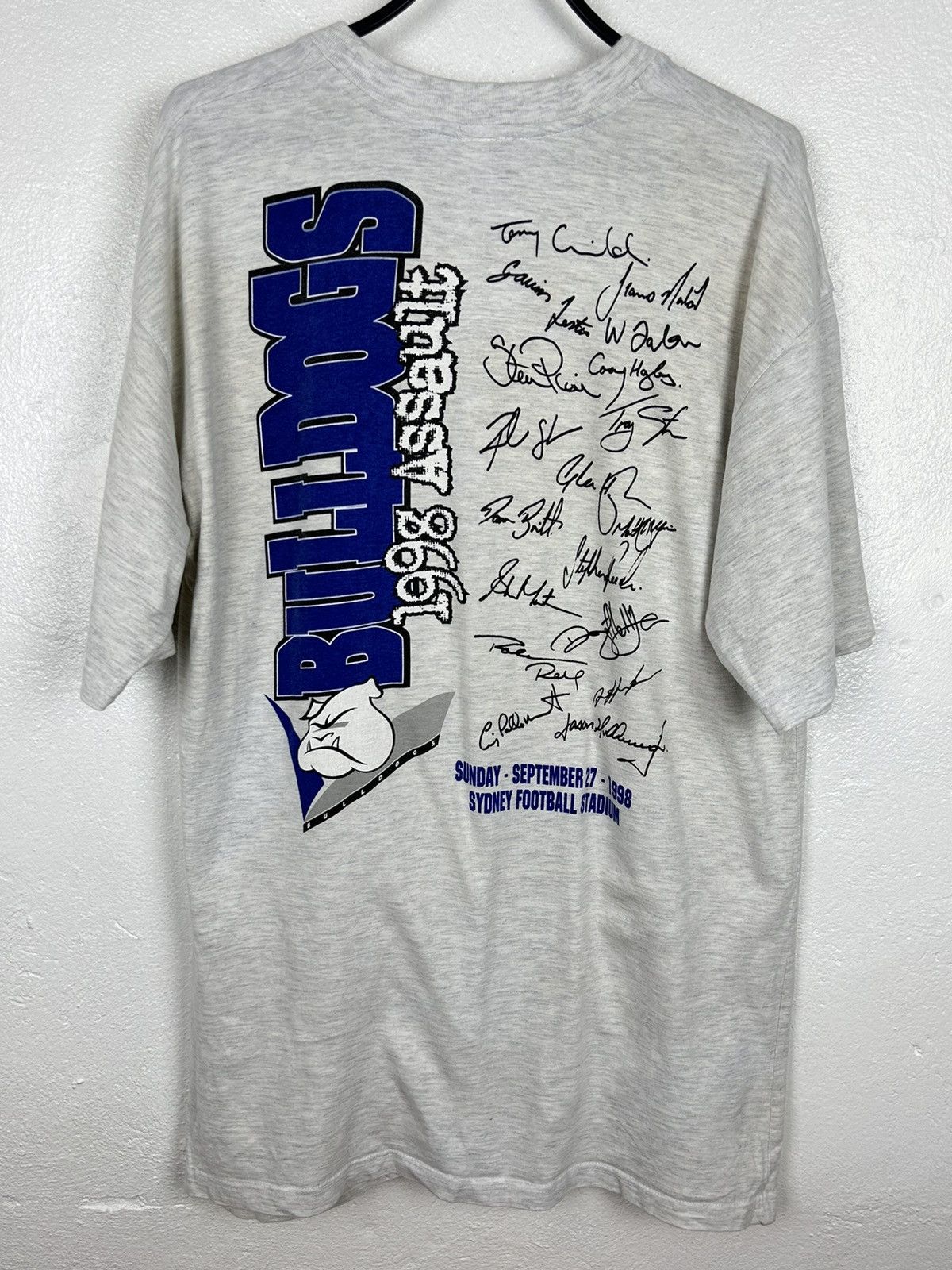 Vintage 90s Vintage NRL 1998 Grand Final Bulldogs Assault T-Shirt Size US XL / EU 56 / 4 - 8 Thumbnail