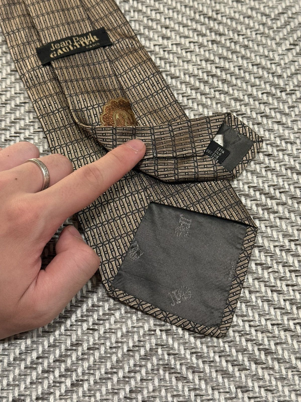 Jean Paul Gaultier Jean Paul Gaultier Vintage Checked Pegasus Crest Tie Size ONE SIZE - 8 Thumbnail