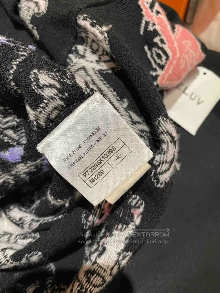 Chanel Chanel 22p black printed lion head button knitted cardigan Size S / US 4 / IT 40 - 8 Thumbnail