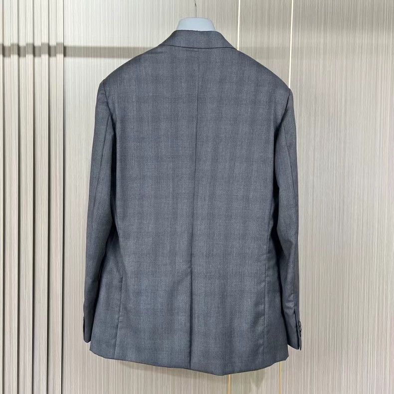 Prada Prada Gray wool plaid suit 2502-Nextarrow Size 48R - 2 Thumbnail