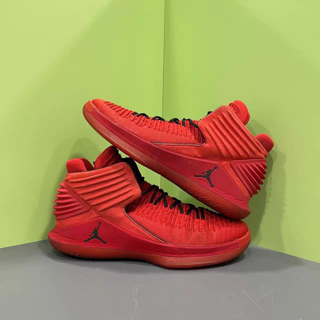 Jordan Brand Air Jordan 32 "Bulls" K15 Size US 11 / EU 44 - 3 Thumbnail