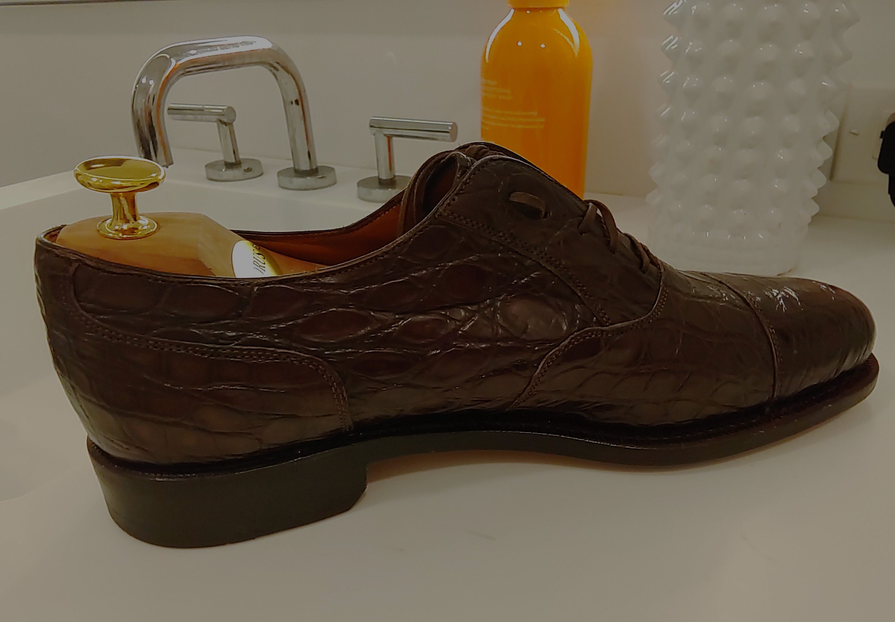 Salvatore Ferragamo TRAMEZZA Cap-toe, Lace-up, Oxford in Chocolate CROCODILE Size US 8.5 / EU 41-42 - 4 Thumbnail
