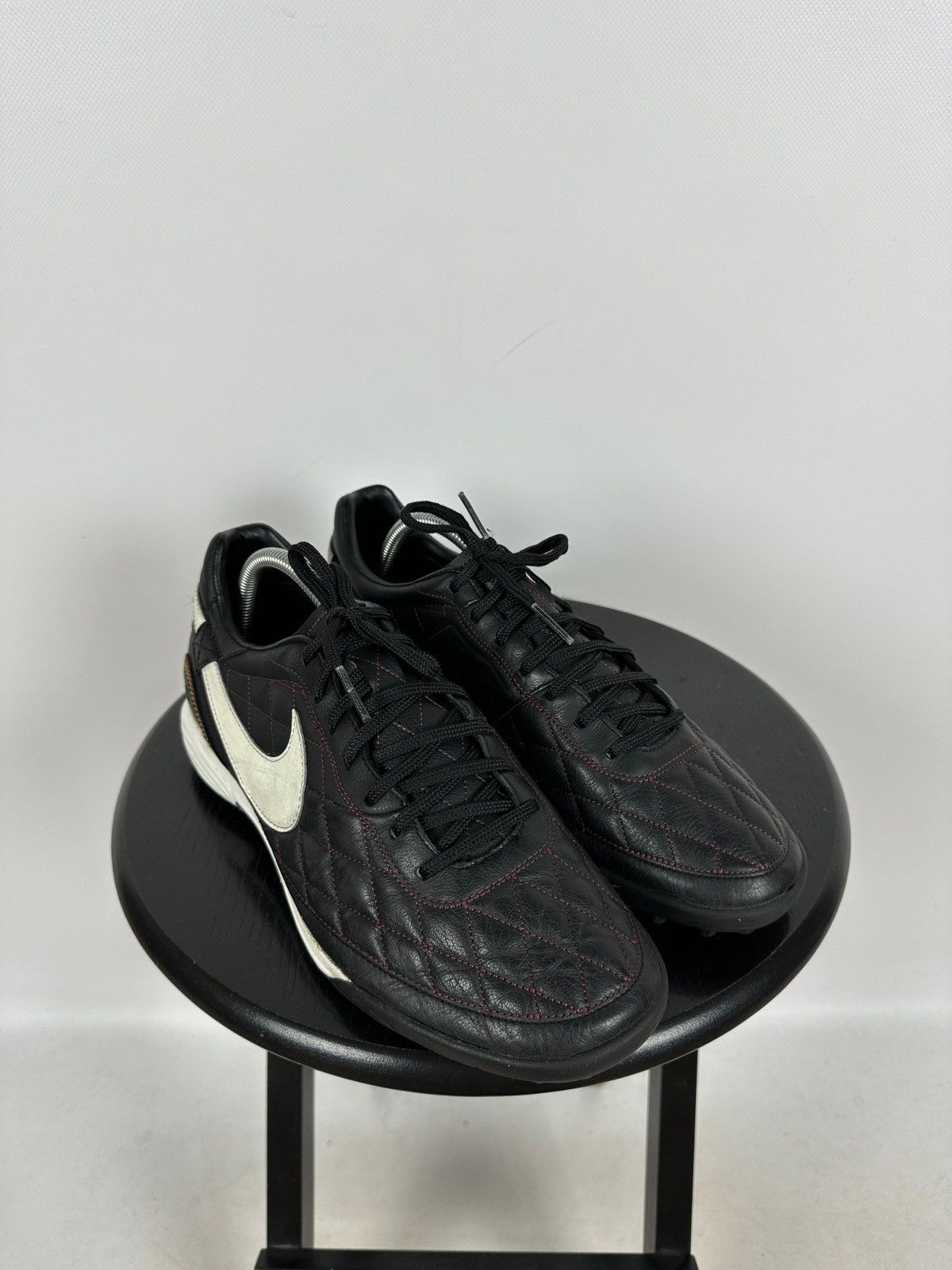 Nike 2008 Nike Tiempo R10 Ronaldinho Leather Football Shoes Size US 10 / EU 43 - 8 Thumbnail
