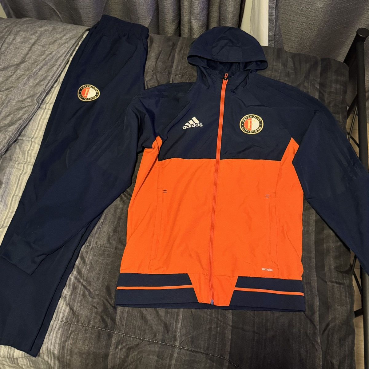 Adidas Adidas Feyenoord Rotterdam Football Jacket & Pants 🇳🇱 Size US S / EU 44-46 / 1 - 1 Thumbnail