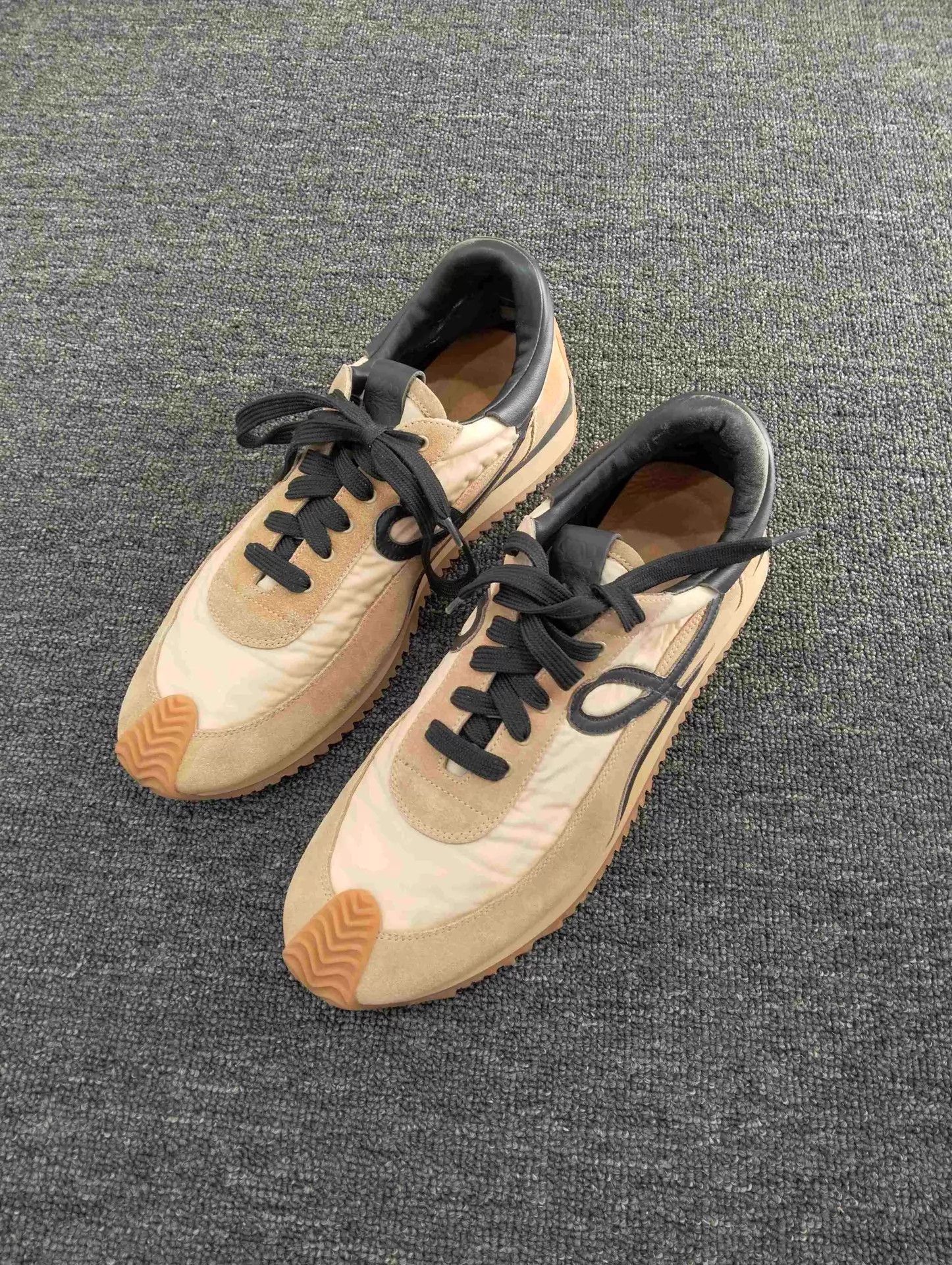 Loewe LOEWE 43 trainers 95 new Size US 10 / EU 43 - 1 Thumbnail