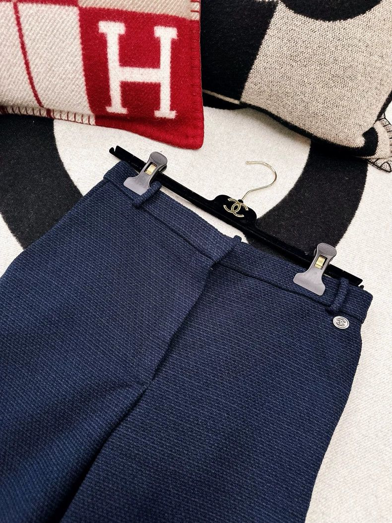 Chanel Chanel Dark blue Bermuda five-piece pants Size 24" / US 00 / IT 34 - 2 Thumbnail