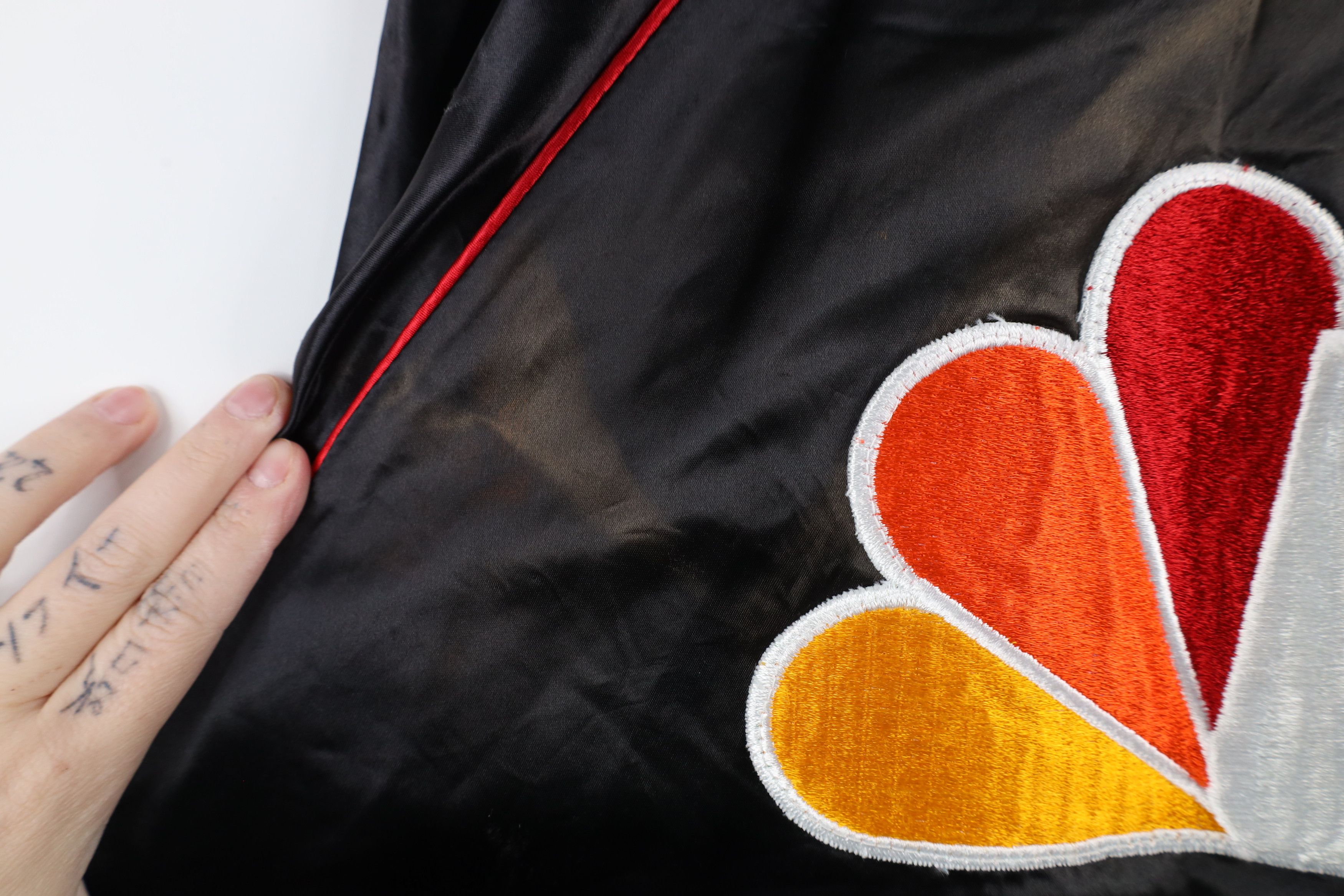 Vintage Vintage 70s 80s Streetwear Peacock Satin Bomber Jacket USA Size US L / EU 52-54 / 3 - 14 Thumbnail