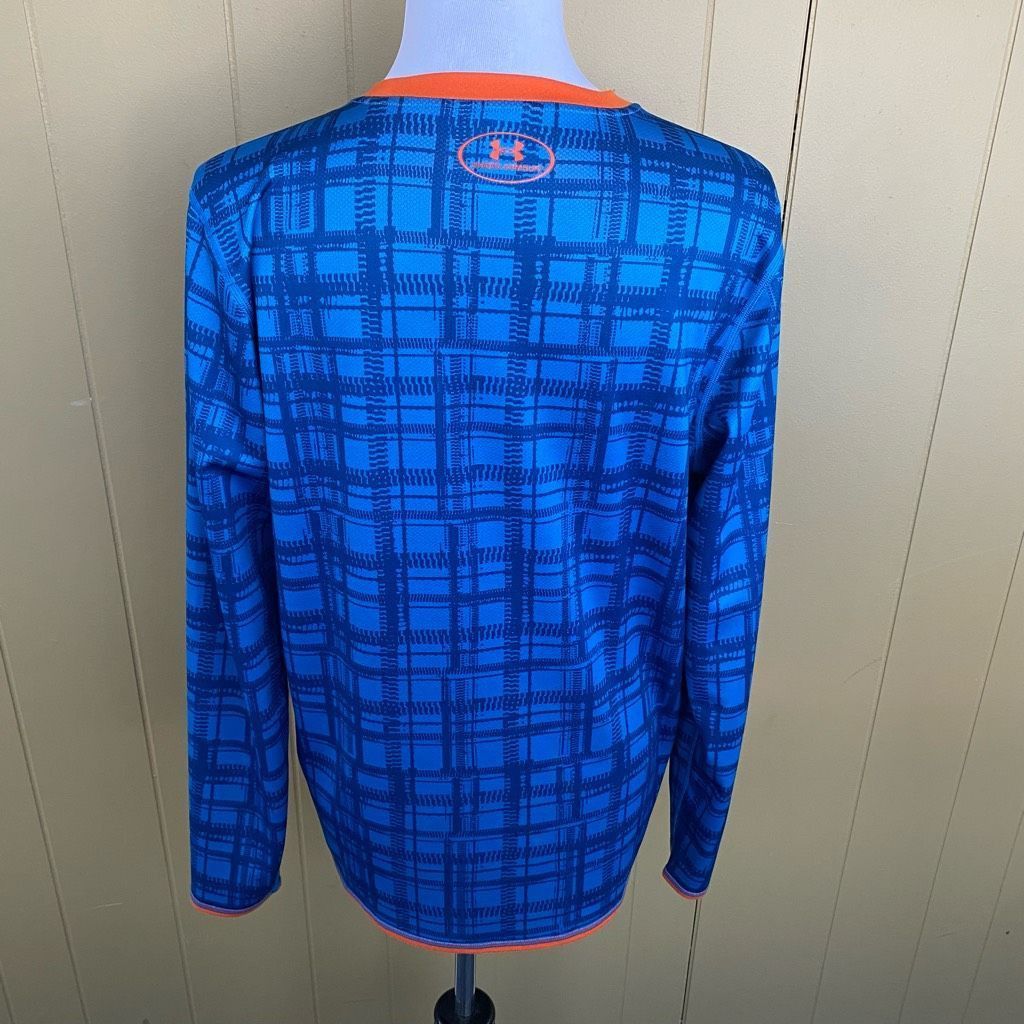 Under Armour Under Armour women L reversible Longsleeve Crewneck top blue Size L / US 10 / IT 46 - 12 Thumbnail