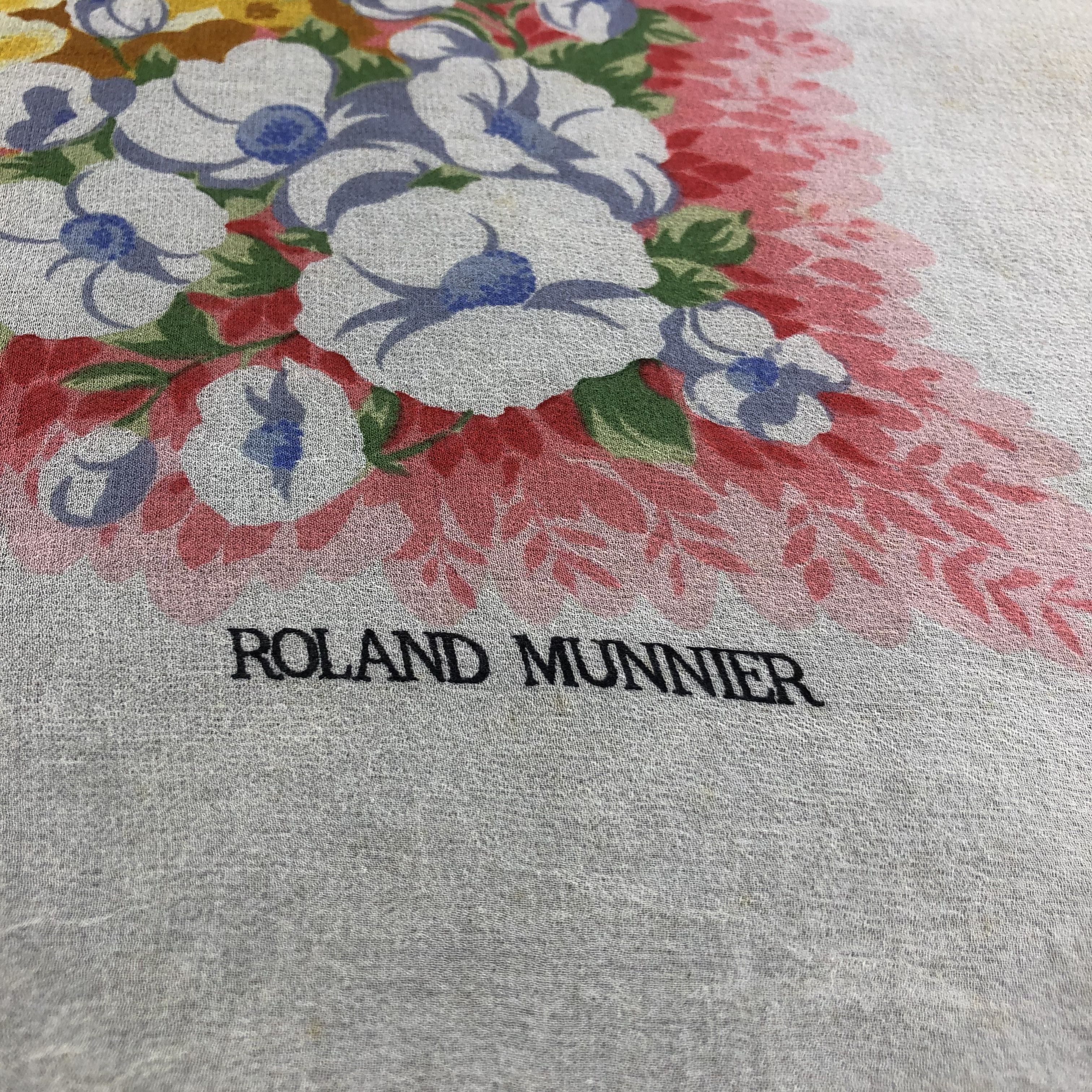 Vintage Roland Munnier Hand Rolled Silk Scarf M840 Size ONE SIZE - 3 Thumbnail