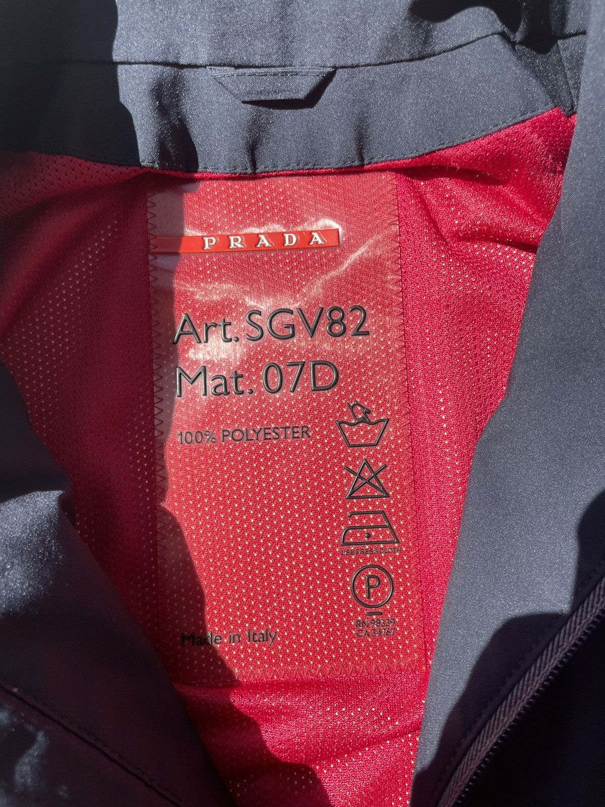 Prada Nylon jacket prada goretex vintage Size US M / EU 48-50 / 2 - 2 Thumbnail