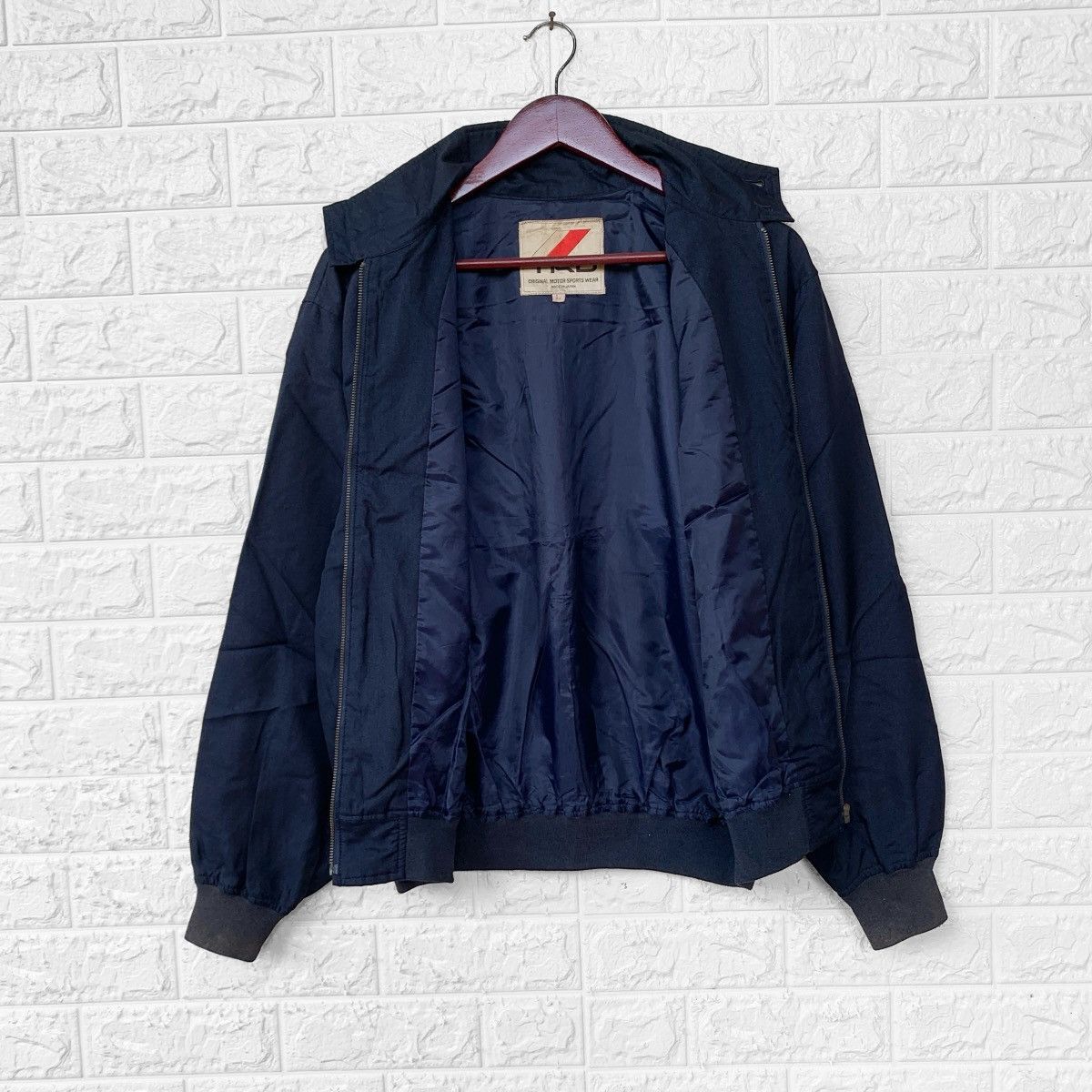 Vintage Vintage 90s Toyota Motorsport Navy Jacket Nylon Embroidered Size US M / EU 48-50 / 2 - 3 Thumbnail