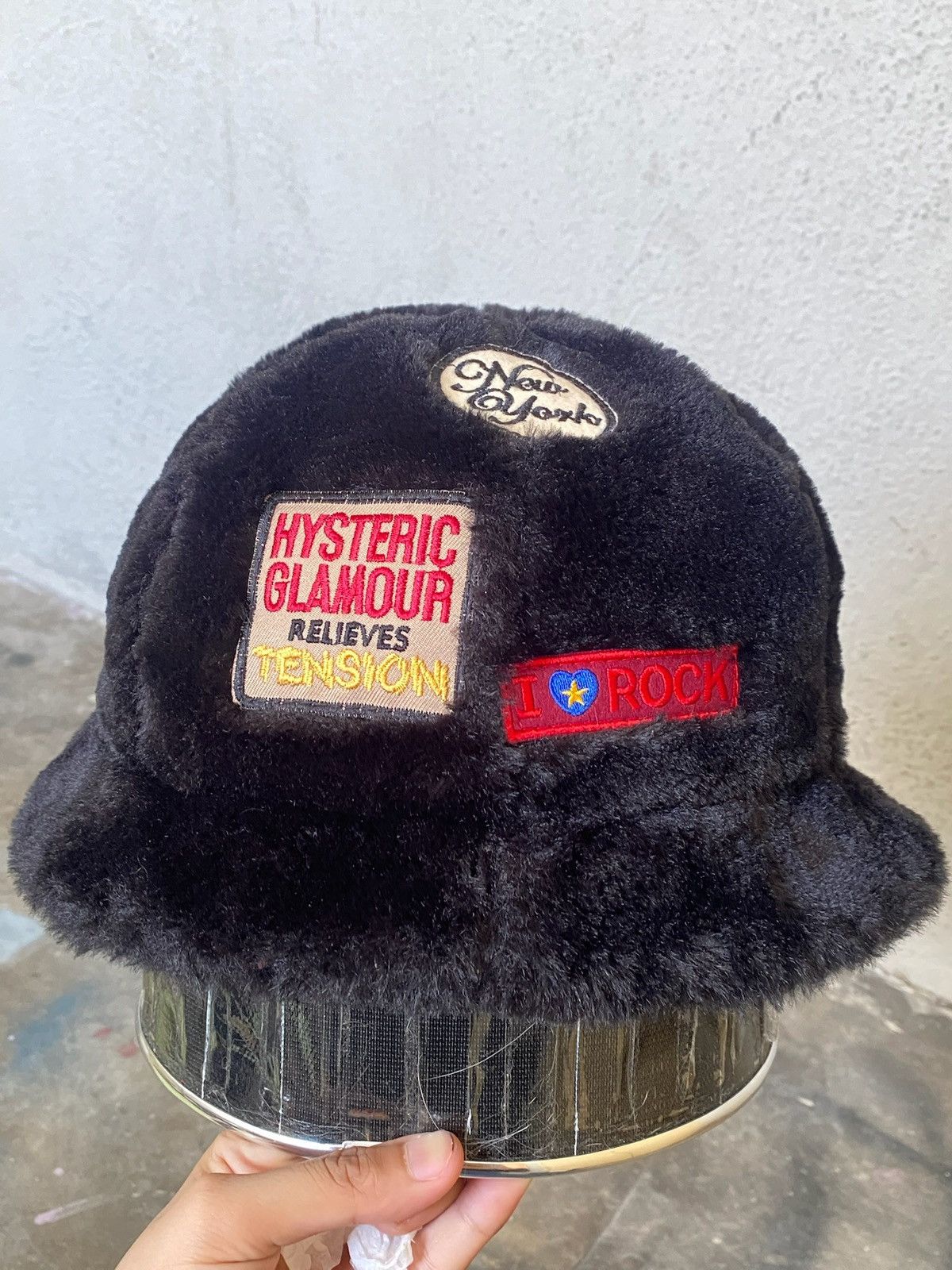 Hysteric Glamour Hysteric Glamour Faux Fur Bucket Hat Patches Tension Size ONE SIZE - 1 Thumbnail