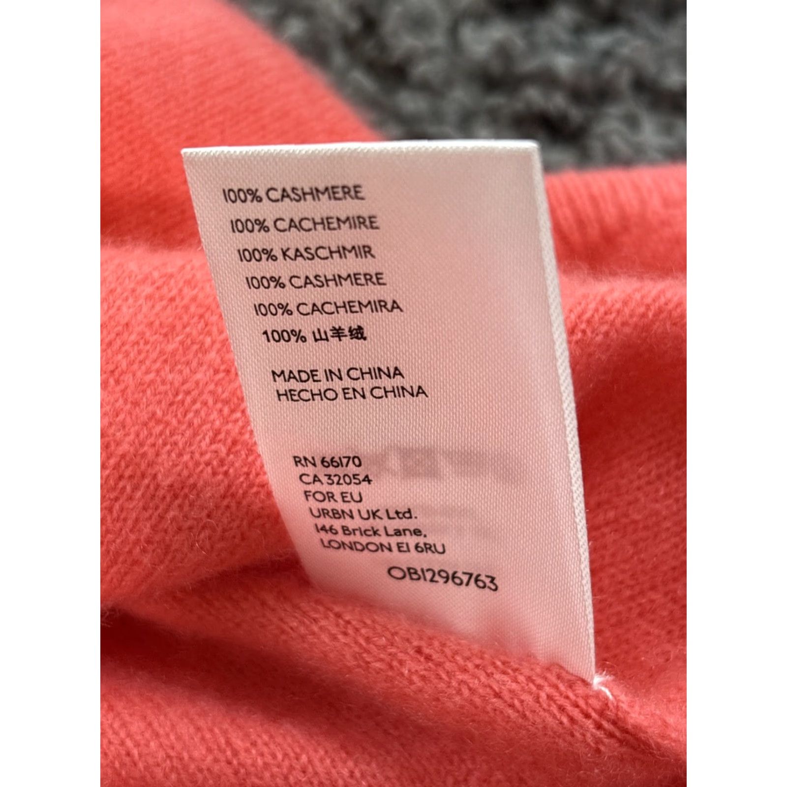 Anthropologie Anthropologie Cardigan Sweater 100% Cashmere Kelly Pink L Regular Women Long Sleeve Coral Solid Vintage No Size L / US 10 / IT 46 - 5 Thumbnail