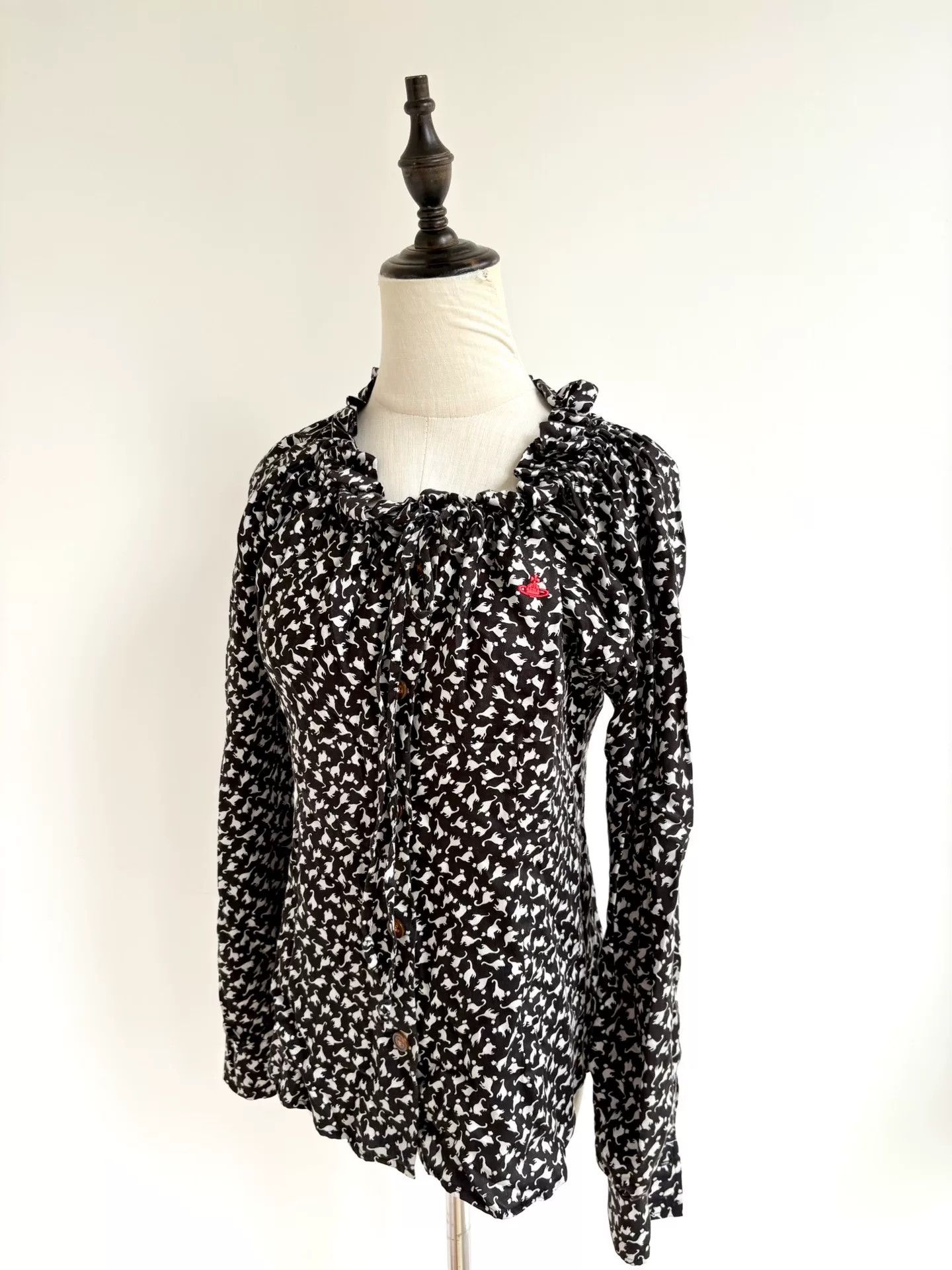 Vivienne Westwood vivienne westwood cat print saturn shirt Size M / US 6-8 / IT 42-44 - 1 Thumbnail