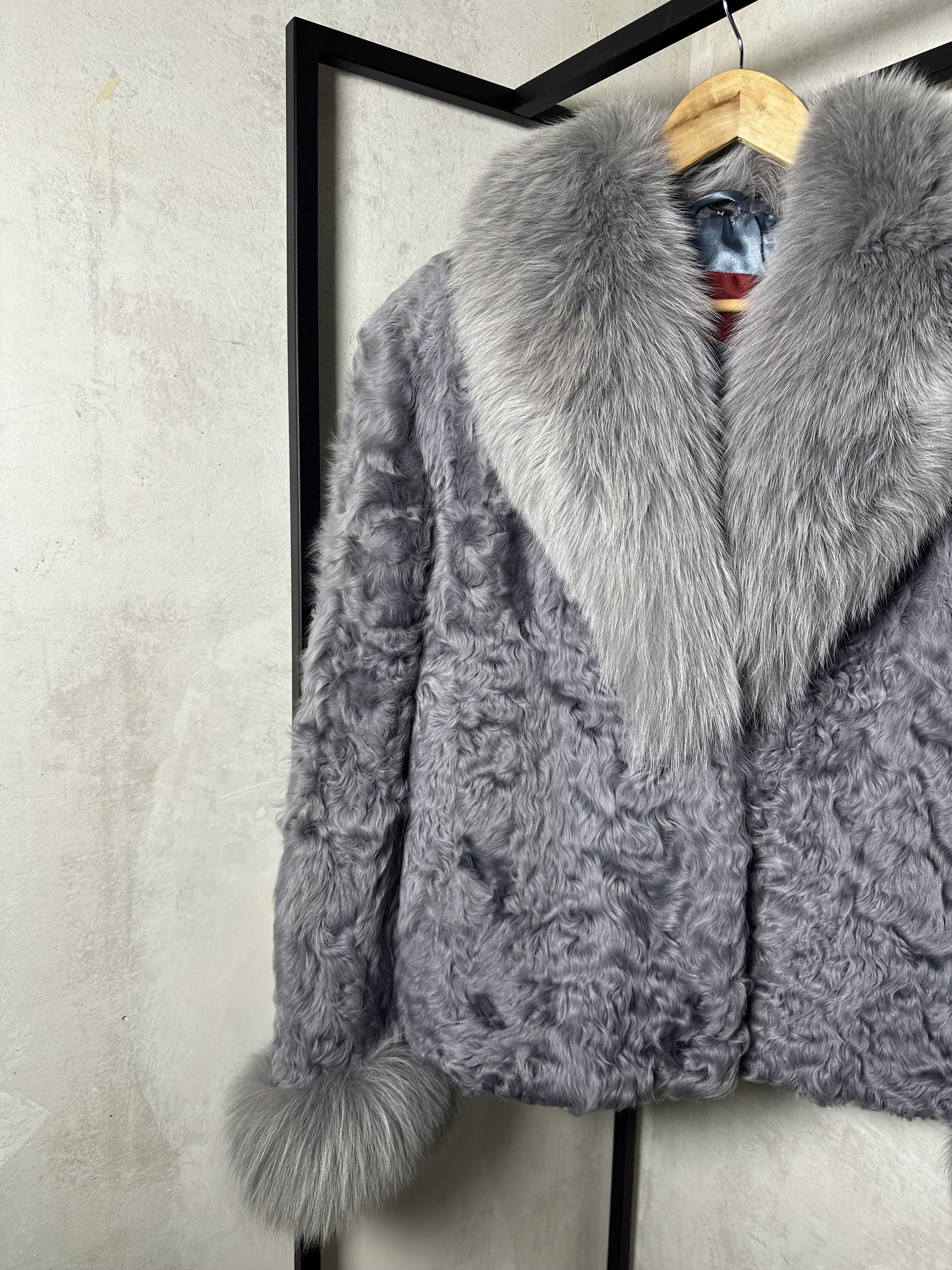 Bare Fox Winter Fur Sapphire Goat Top With Fox Collar Size M / US 6-8 / IT 42-44 - 7 Thumbnail