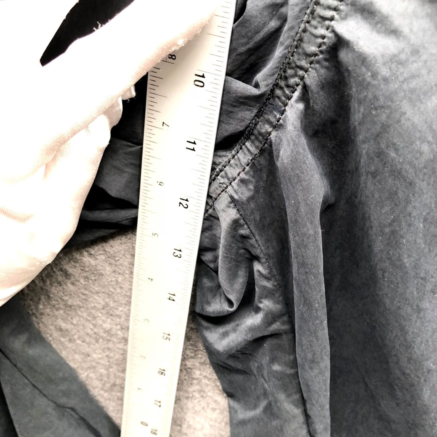 H&M H&M Divided Parachute Cargo Jogger Pants Mens L Black Pull On Nylon Blend Size US 33 - 7 Thumbnail