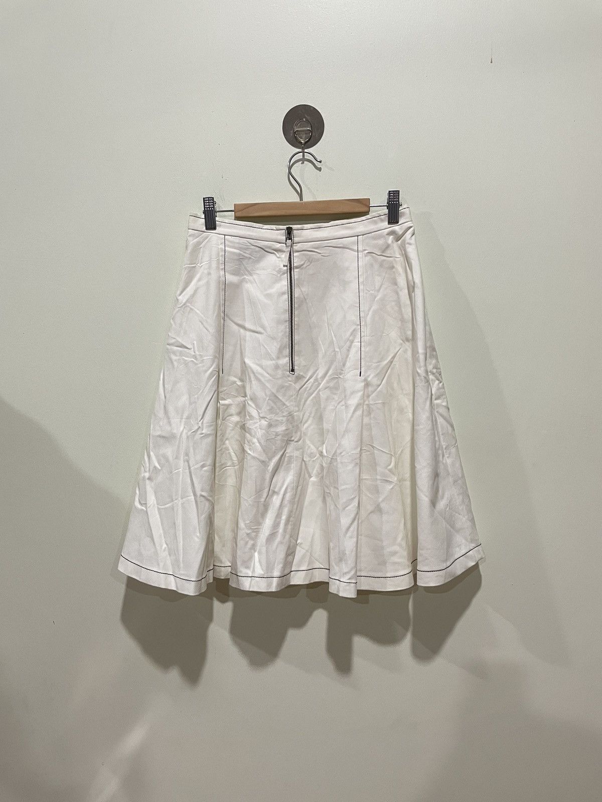 PAULE KA Paule Ka Pleated Skirt Summer 2017 Size 25" / US 0 / IT 36 - 2 Thumbnail