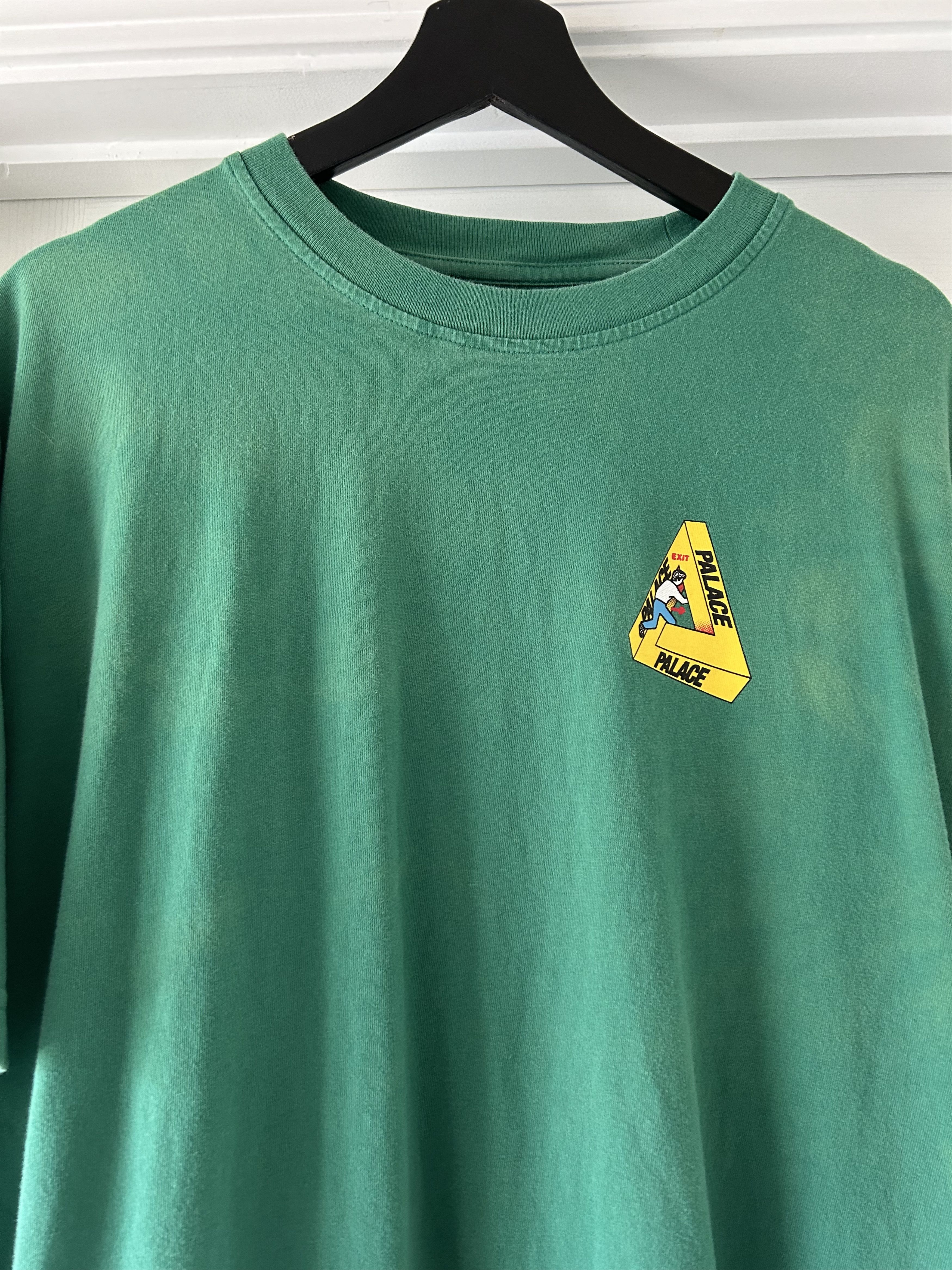 Palace Palace Safe triferg T shirt Size US XL / EU 56 / 4 - 2 Thumbnail