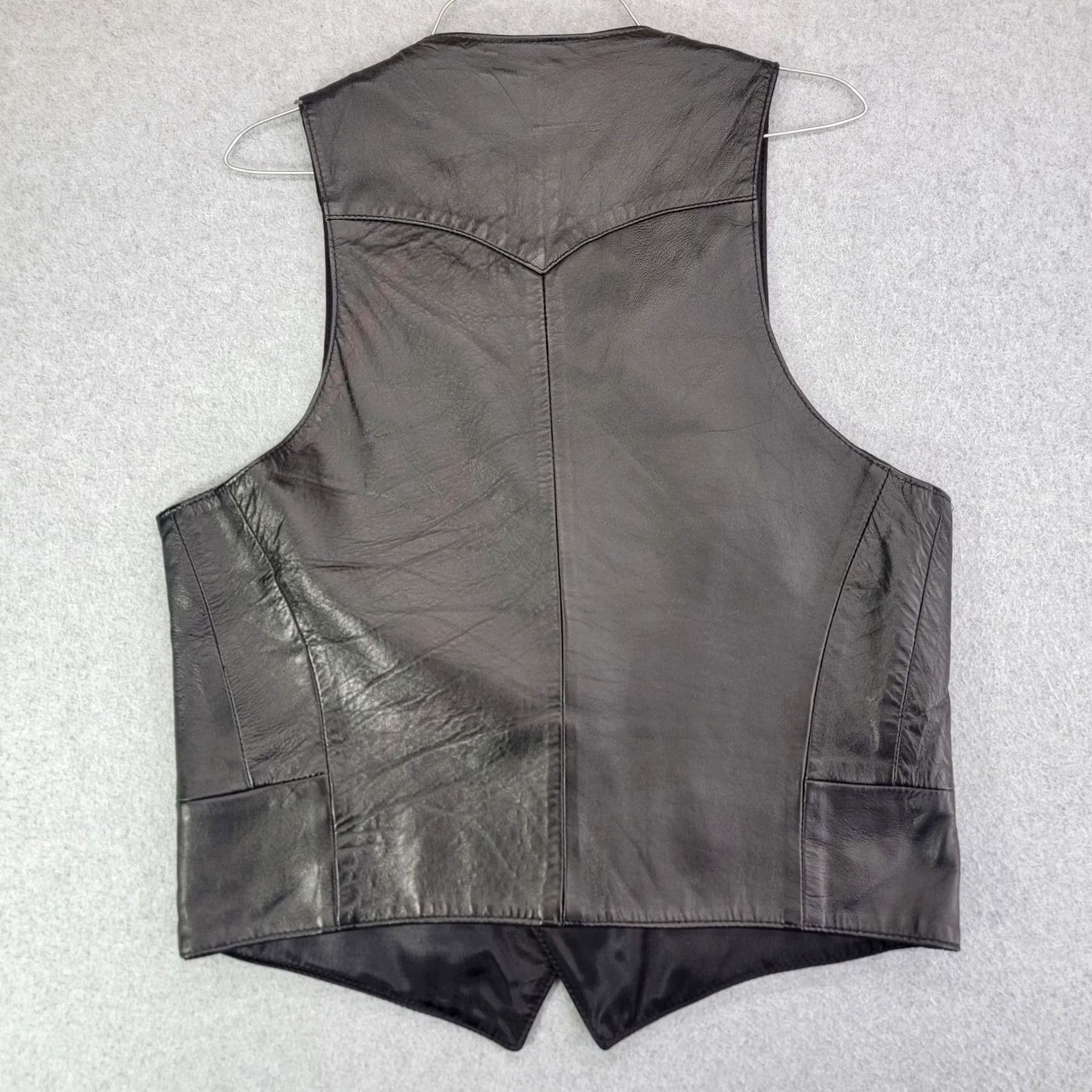 Vintage Remy Vest Mens 42 Black Leather Western Cowboy Button Pockets Lined Dress Vest Size US XS / EU 42 / 0 - 5 Thumbnail
