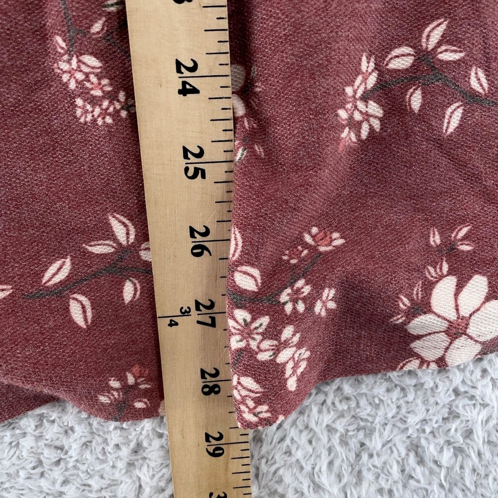 Vintage LuLaRoe Renee Shirt Womens XL Burgundy Floral V-Neck Dolman Sleeve Soft Knit Jersey Size XL / US 12-14 / IT 48-50 - 5 Thumbnail