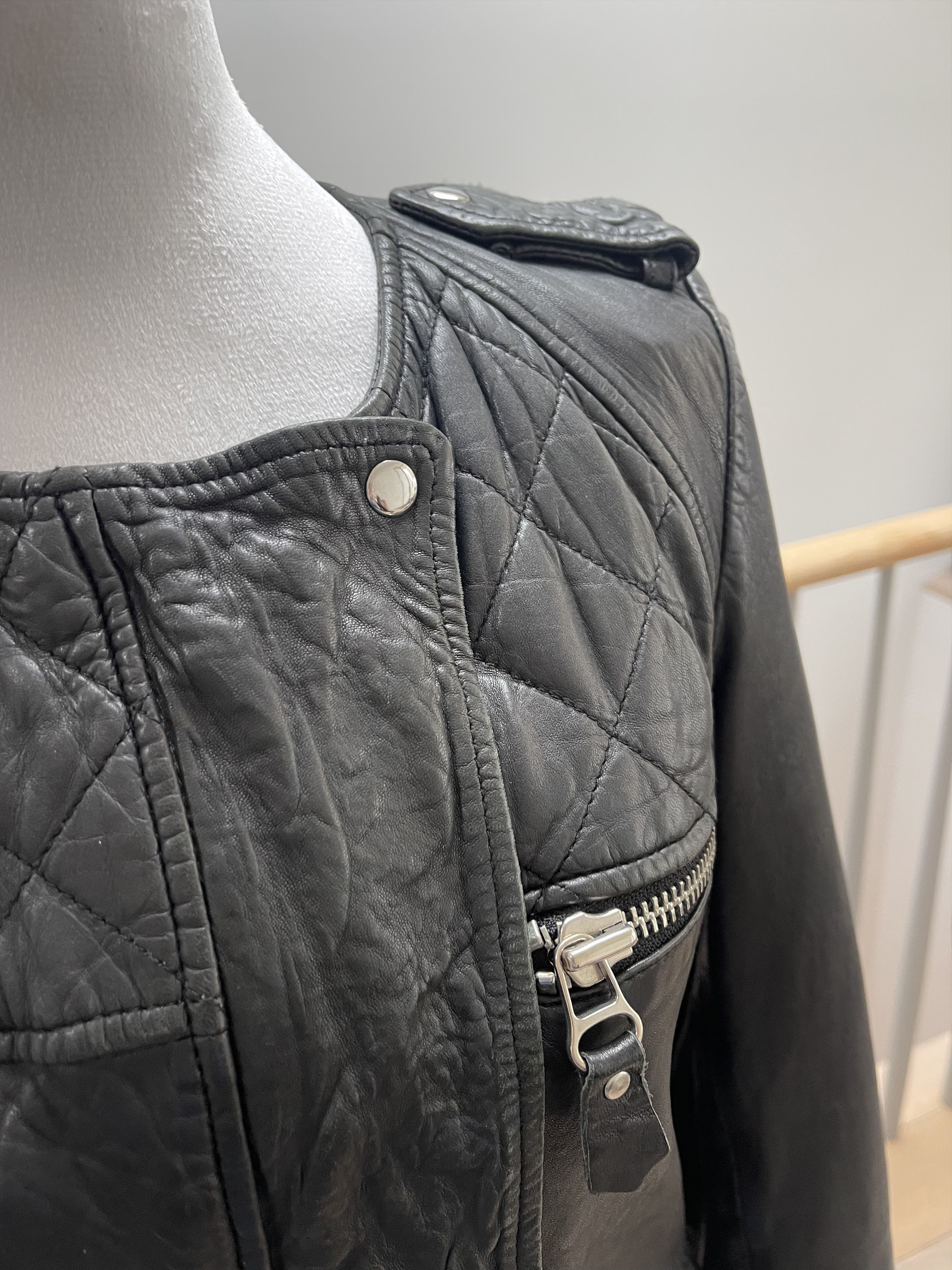 Isabel Marant Etoile Lambskin Bomber Jacket Size XS / US 0-2 / IT 36-38 - 2 Thumbnail