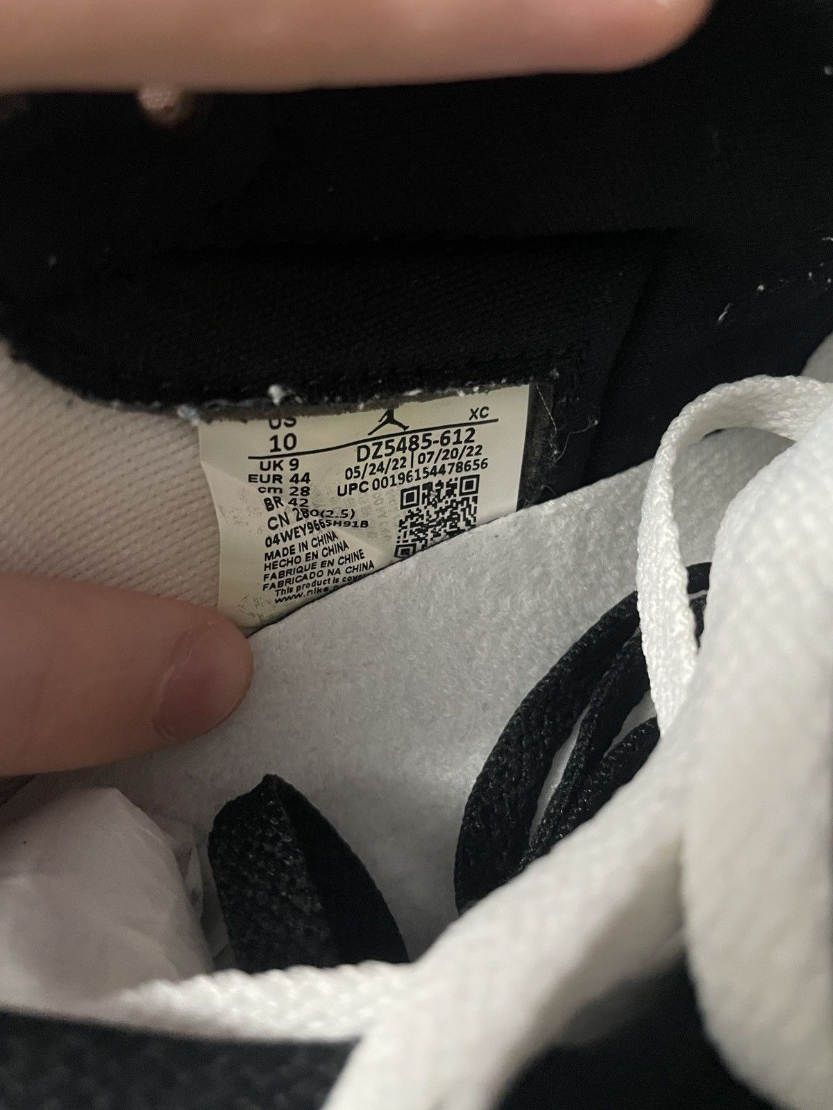Jordan Brand Jordan 1 Chicago Lost and Found Size US 10 / EU 43 - 13 Thumbnail