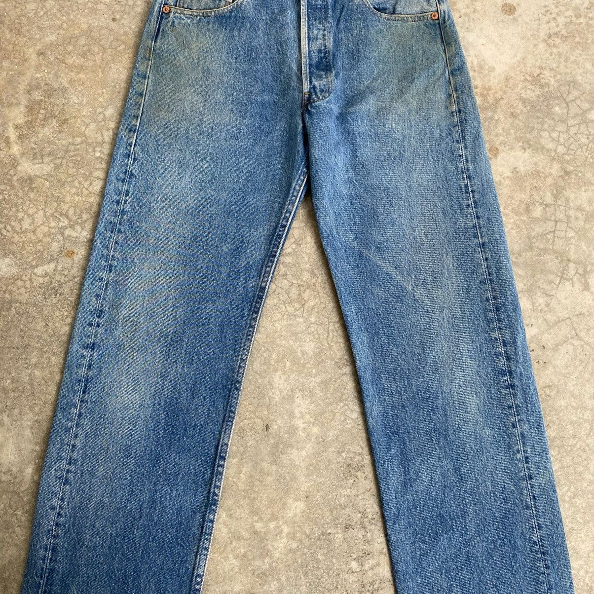 Levi's Vintage 90’s Levis 501 Faded Stonewashed Blue Denim Jeans Size US 30 / EU 46 - 4 Thumbnail