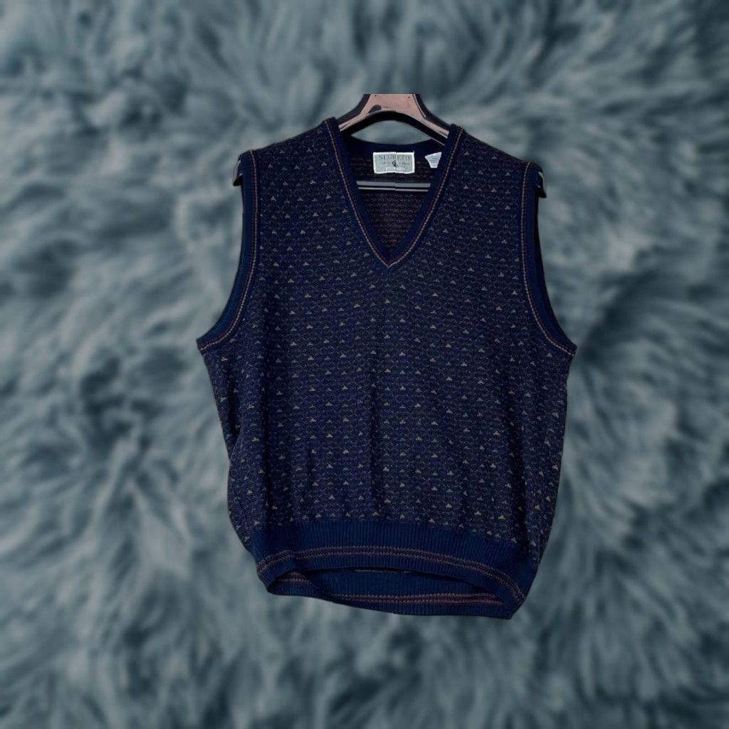 Vintage Segreto Vest Men L Wool Blue V-Neck 100% Merino Wool Sweater Vintage Preppy Granpa Style Size US L / EU 52-54 / 3 - 1 Thumbnail