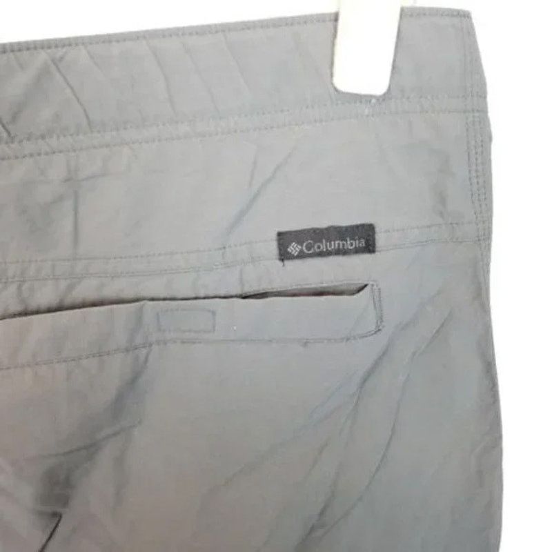 Columbia Columbia Mens Gray Nylon Hiking Cargo Shorts Sz L Gorpcore Size US 38 / EU 54 - 7 Thumbnail